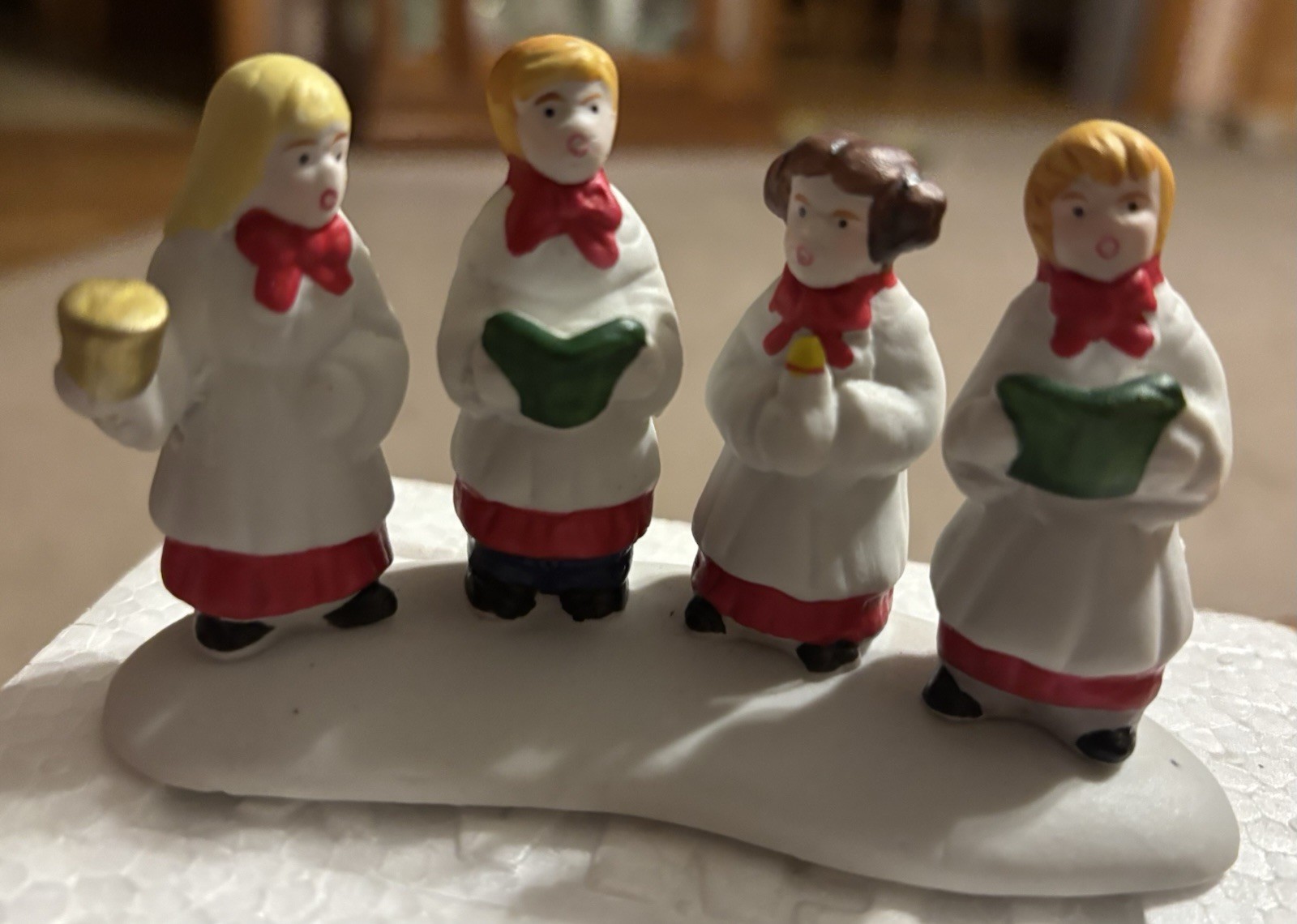 Vintage 1995 Lemax Dickensvale Church Choir Boys & Girls Figurine Set
