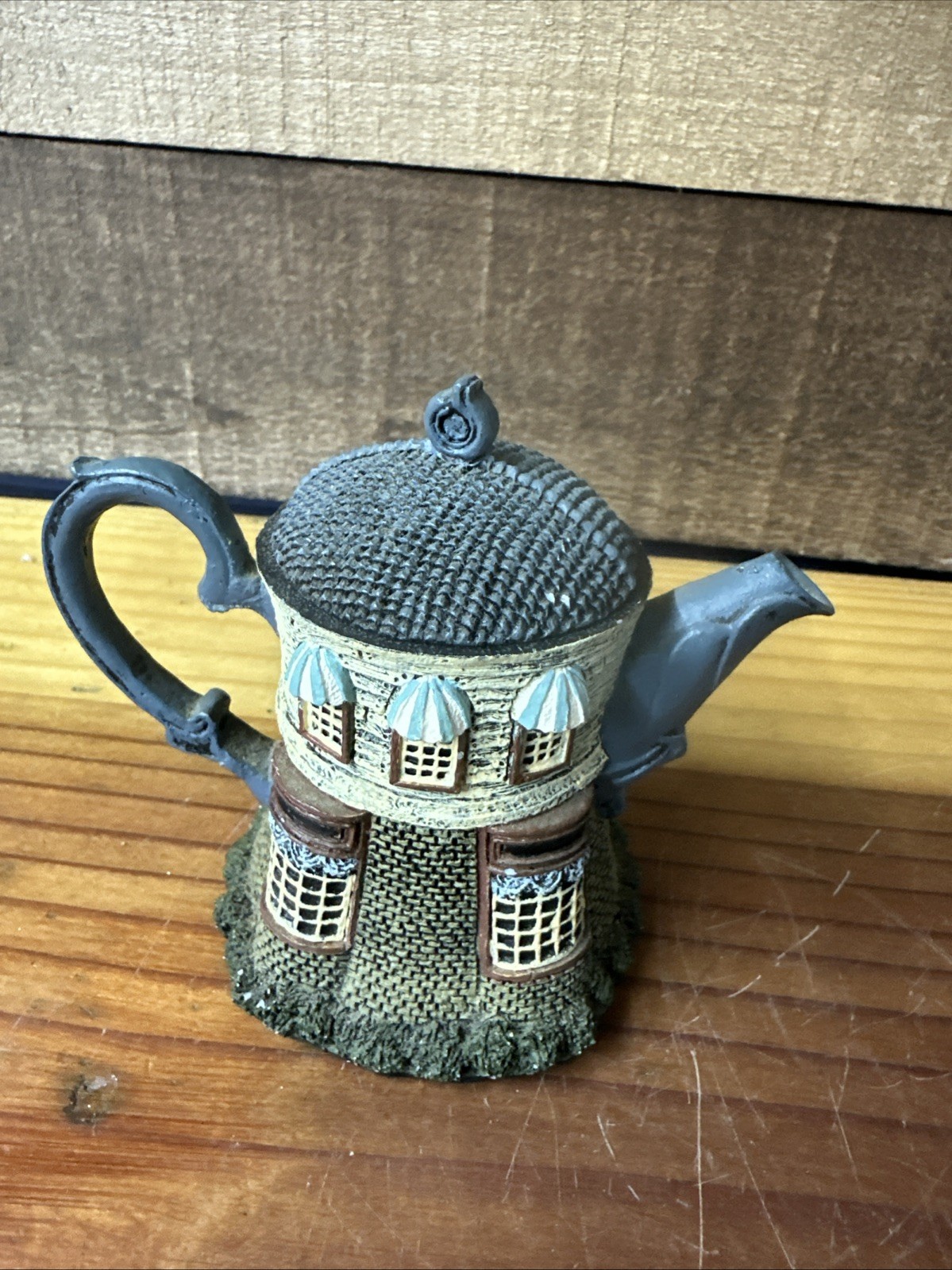 Hometown Teapot Cottages Navy Antique Store Miniature Village
