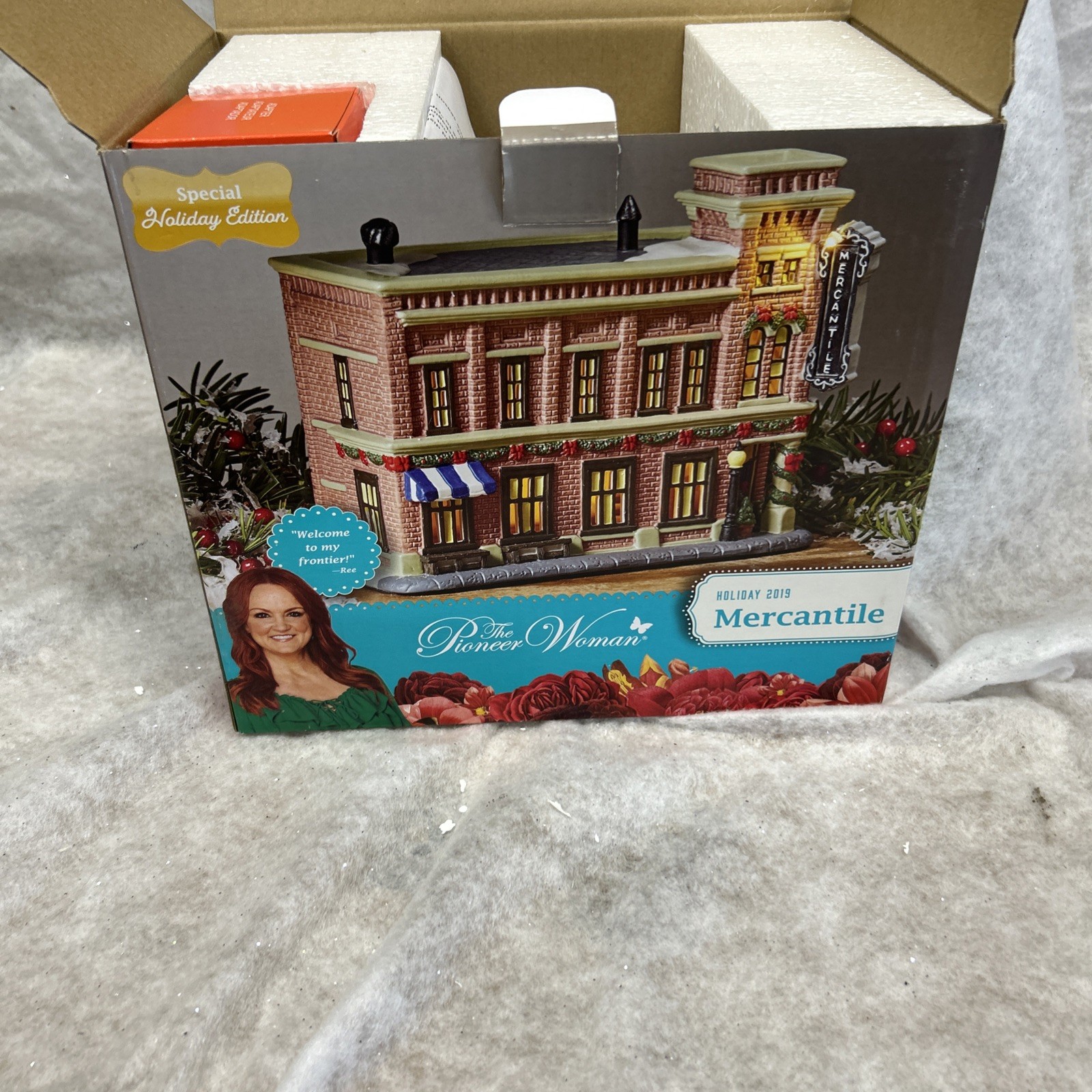 Pioneer Woman Christmas Village Holiday Mercantile Special Holiday Edition NIB