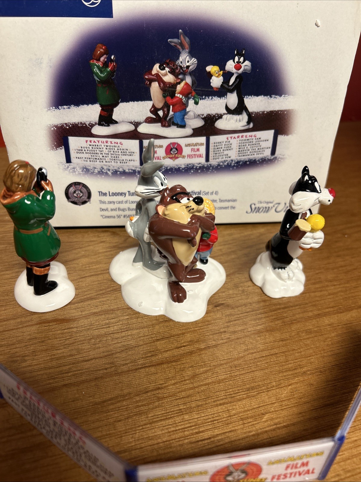 Dept 56 “The Looney Tunes Animation Film Festival” #54983 ORIGINAL BOX Brand New