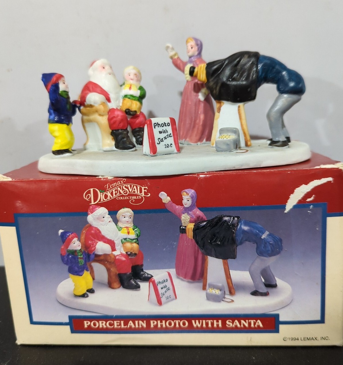 Lemax “Photo with Santa” Dickensvale 1994 Christmas Porcelain Figurine