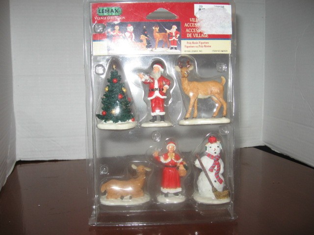 LEMAX Mr Santa Claus Mrs Santa Claus Christmas Village AccessoriesNIB