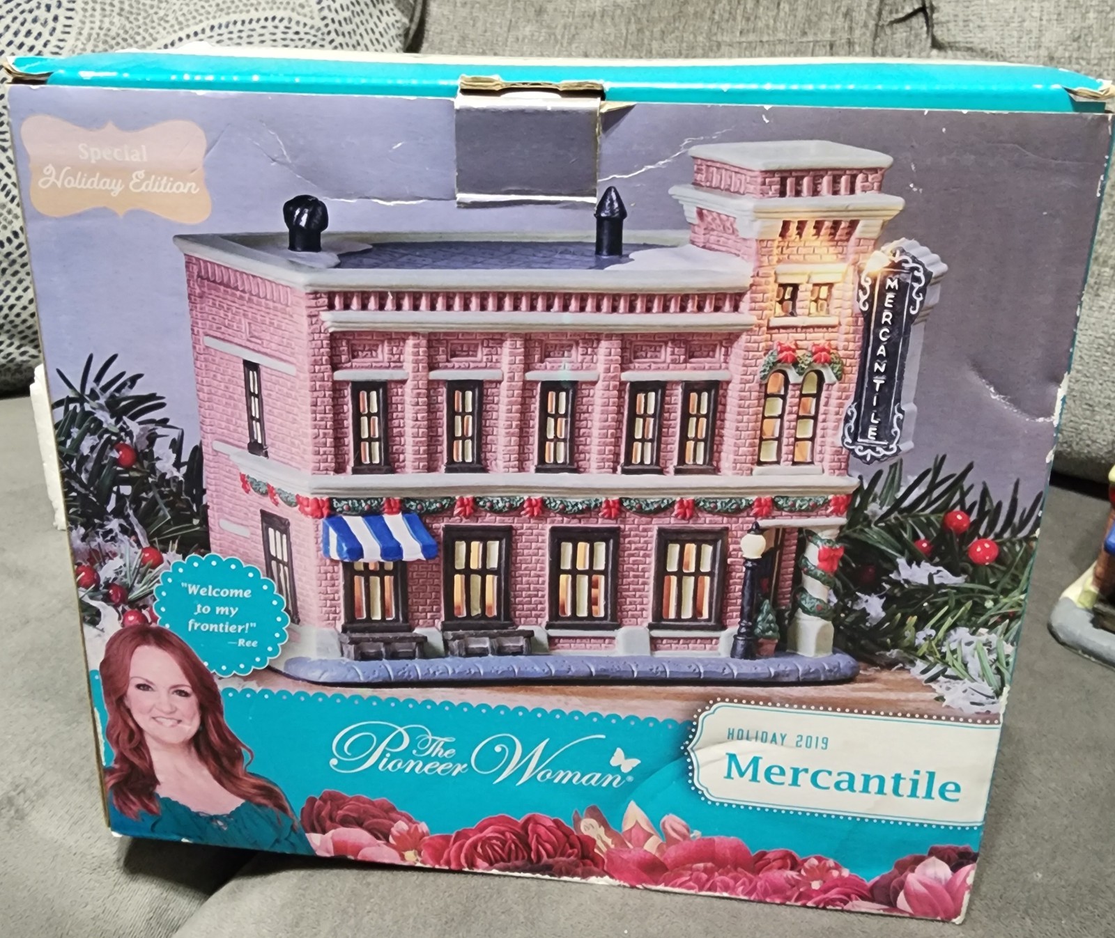 Pioneer Women Special Holiday Mercantile Shop Industrial Building