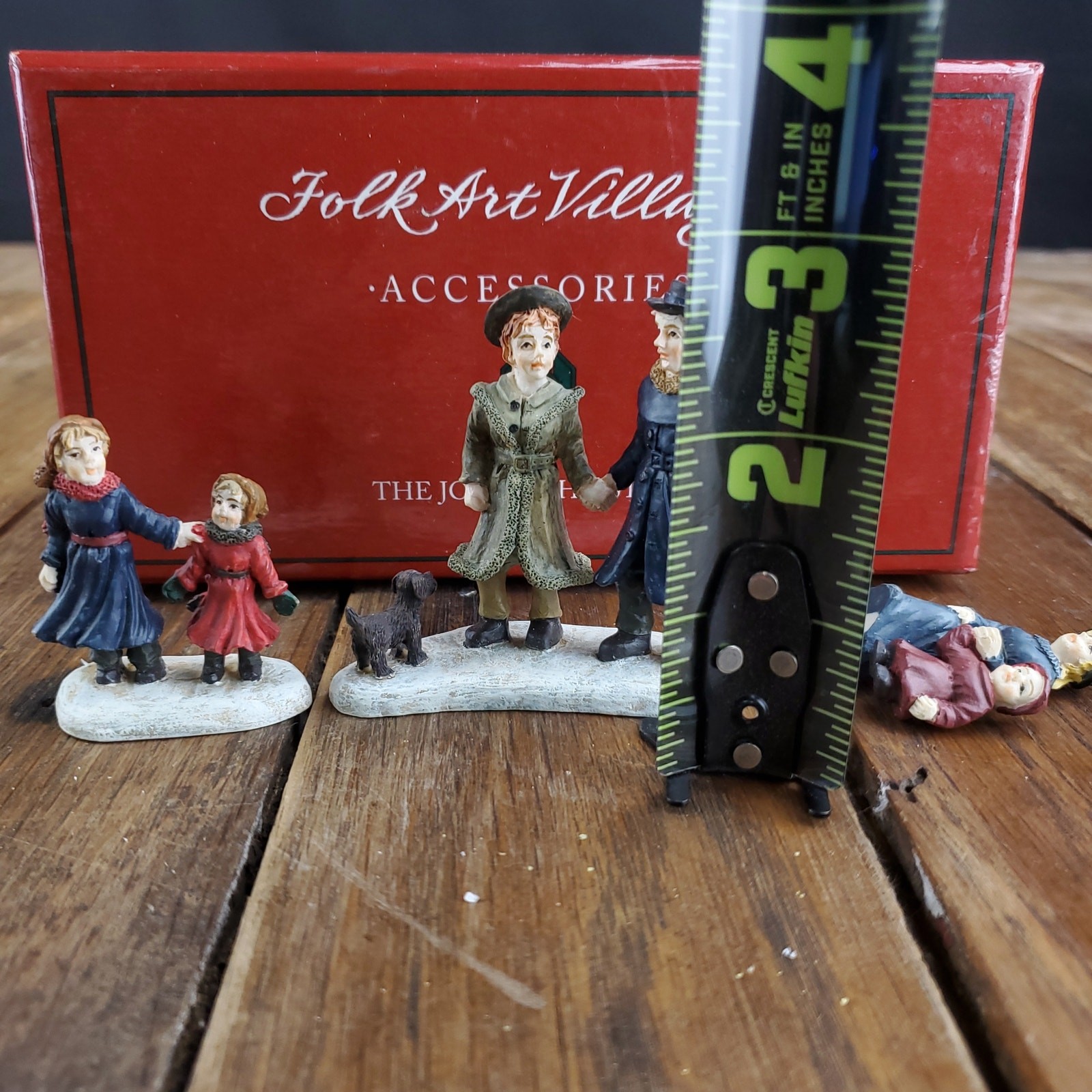 Lang and Wise Village The Joy of Christmas Three Sets of Churchgoers 30010609
