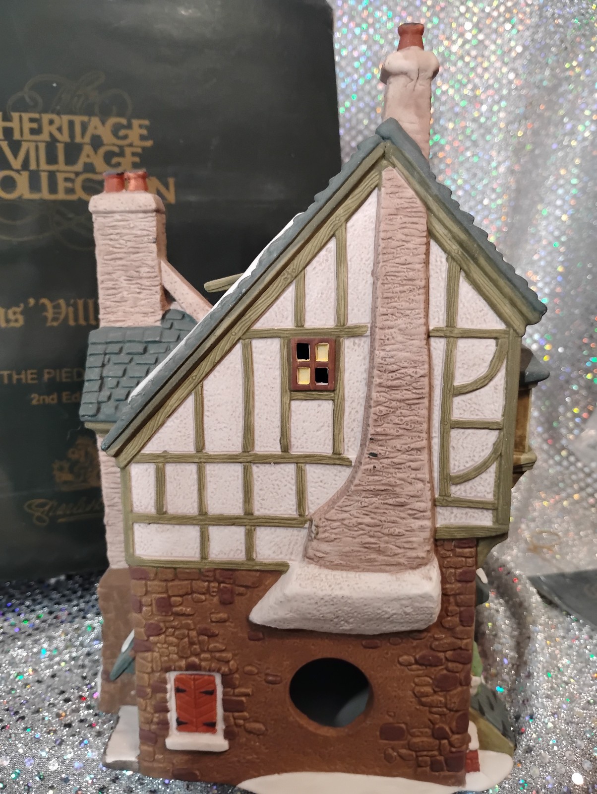 Dept 56 Dickens Village Series The Pied Bull Inn 57517; 2nd Edition, 1993 Vtg.