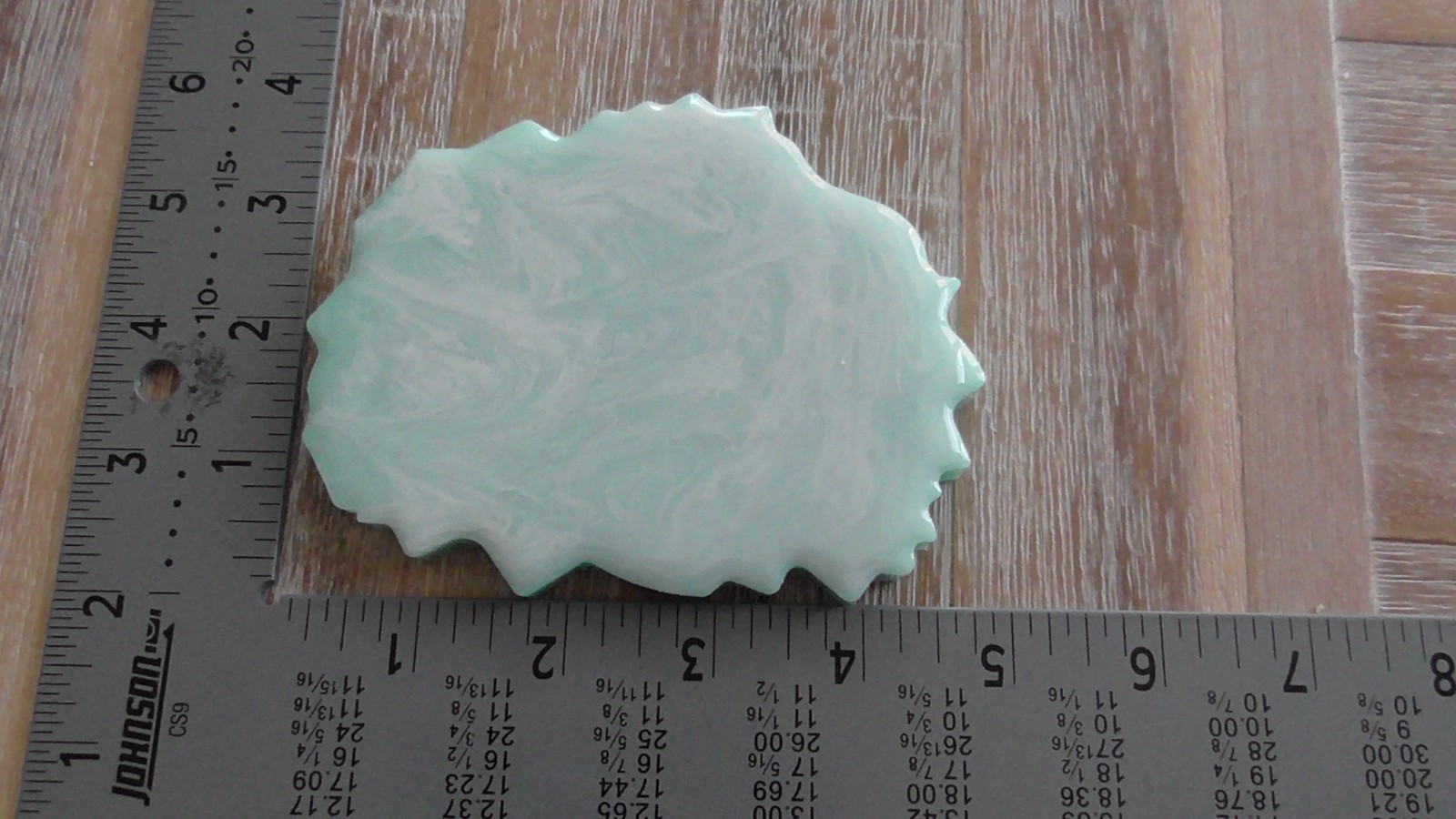 4 1/2″ x 4″ Resin Frozen Ice Lake Pond Dept 56 Lemax Village Dioramas #479
