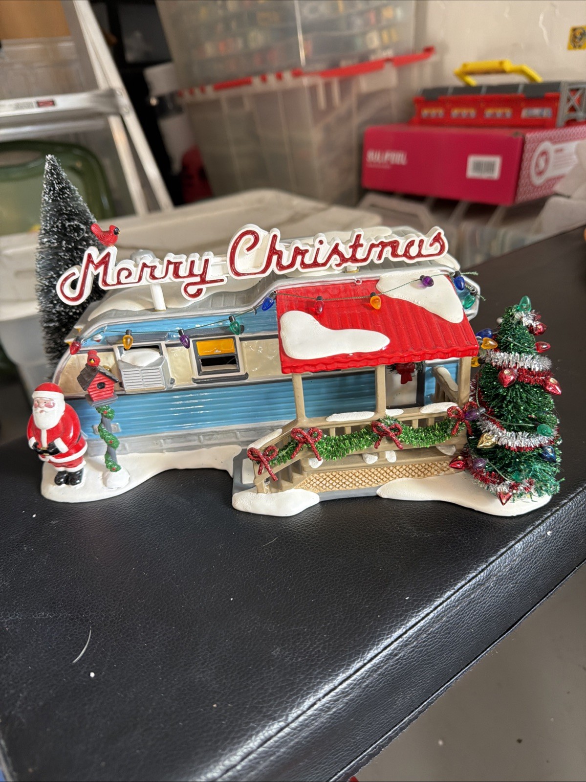 LIGHTED Dept. 56 Snow Village 2003 Lot 56, Christmas Court Trailer with Box