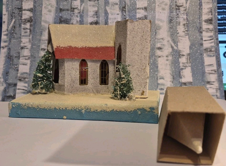Vintage Putz ChurchHouse Christmas Cardboard Tree Glitter House READ