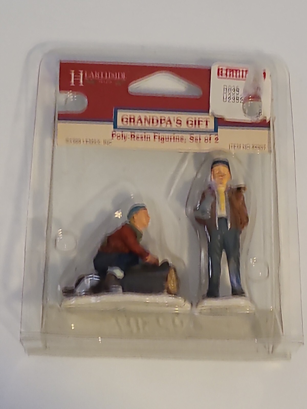 Grandpa’s Gift Lemax village collection PolyResin Figurines 1999 #92307A