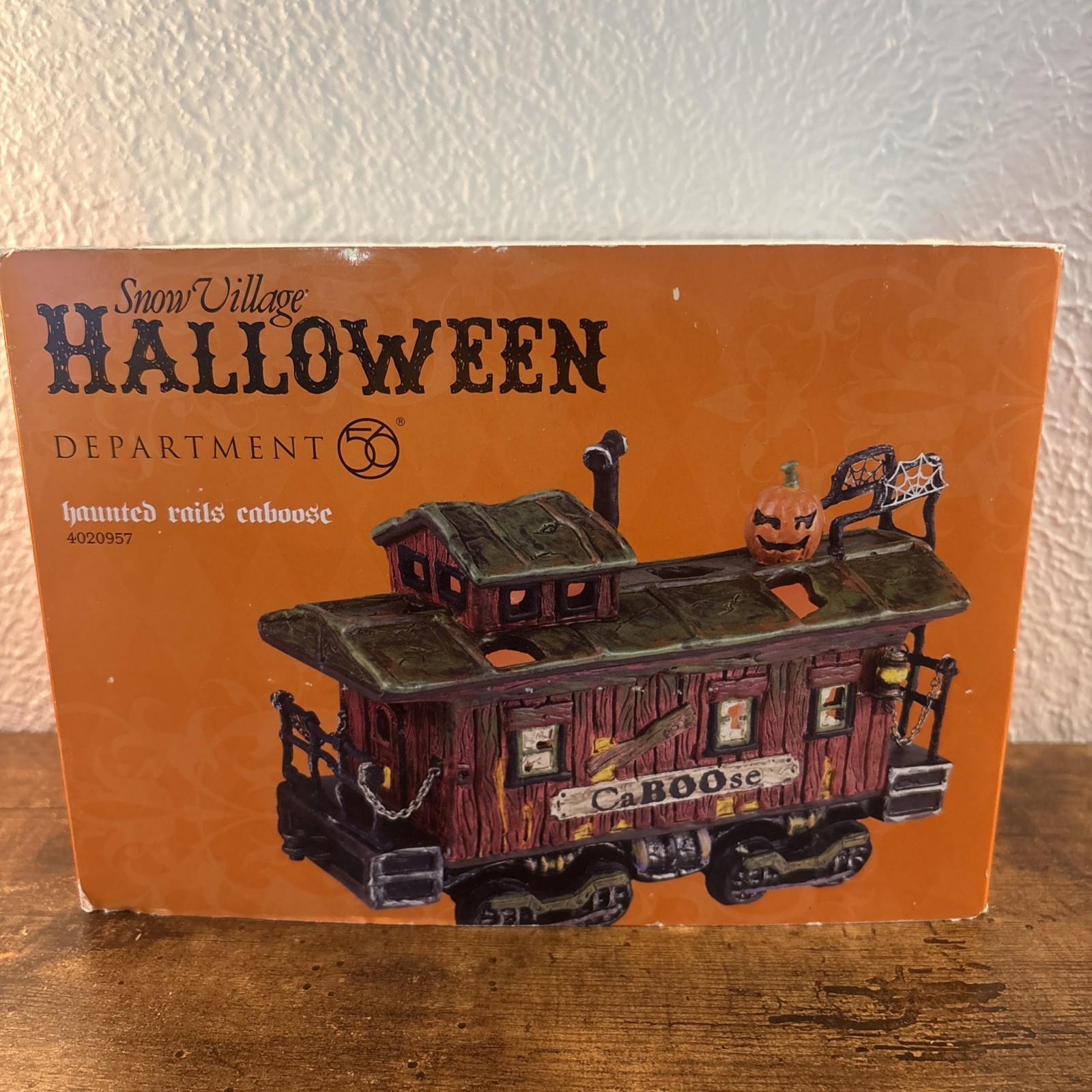 Dept 56 Snow Village Halloween Haunted Rails Caboose 4020957 Department 56 train