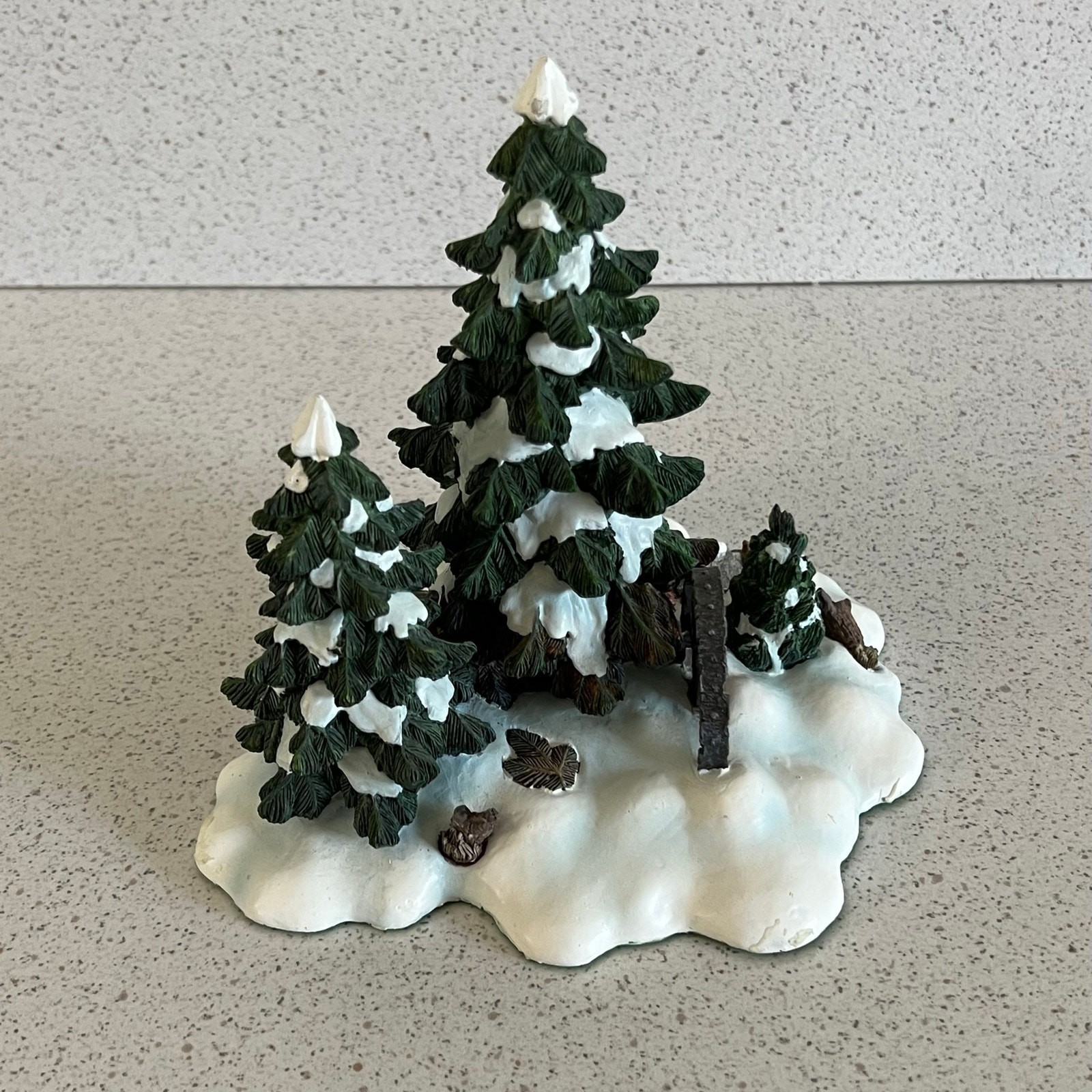 Dept. 56 Wagon Wheel Pine Grove Snow Evergreen Trees Christmas Village #52617