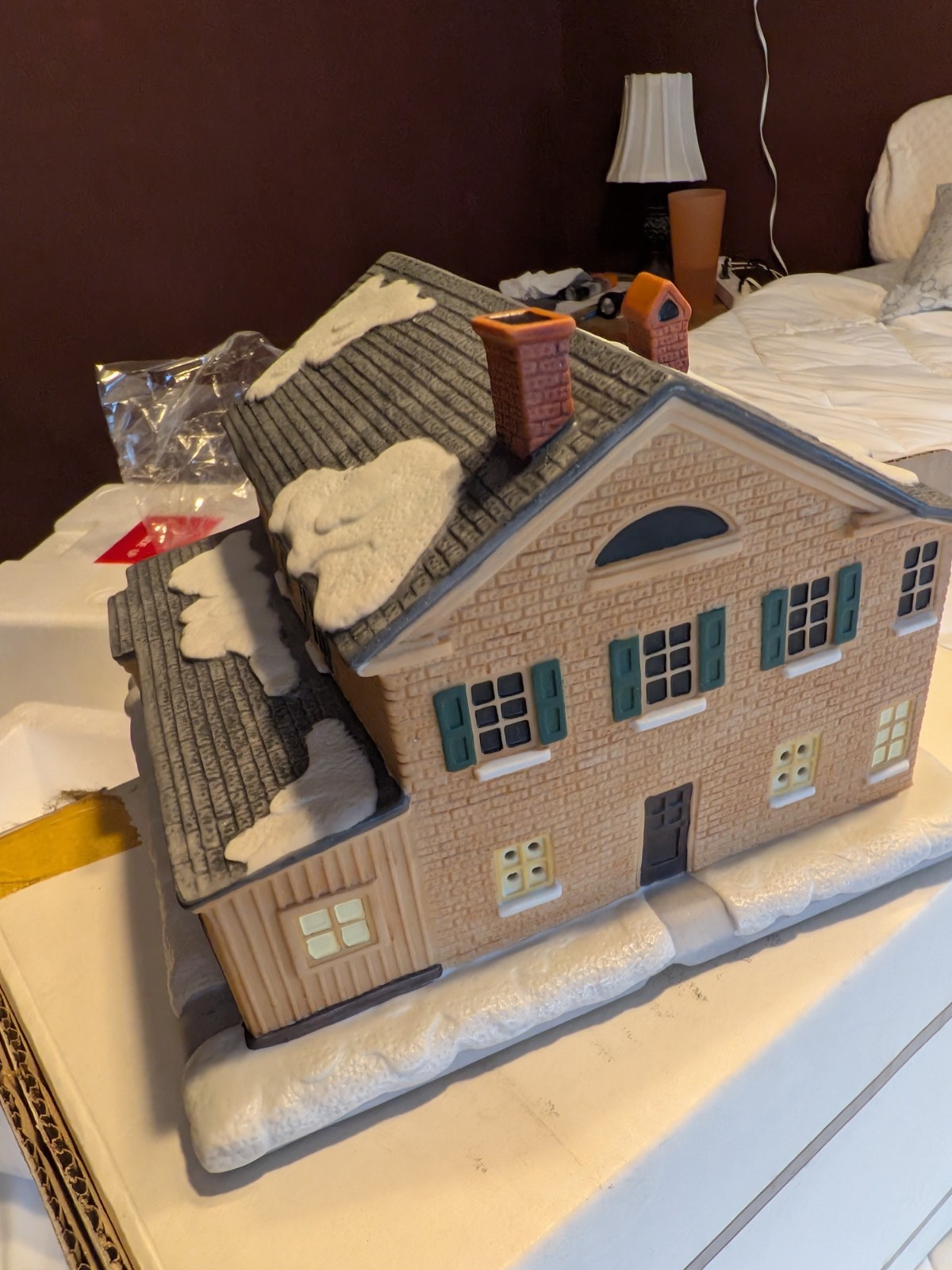 Hawthorne Village Rockwell’s Christmas in Stockbridge “The Country Store” 79842