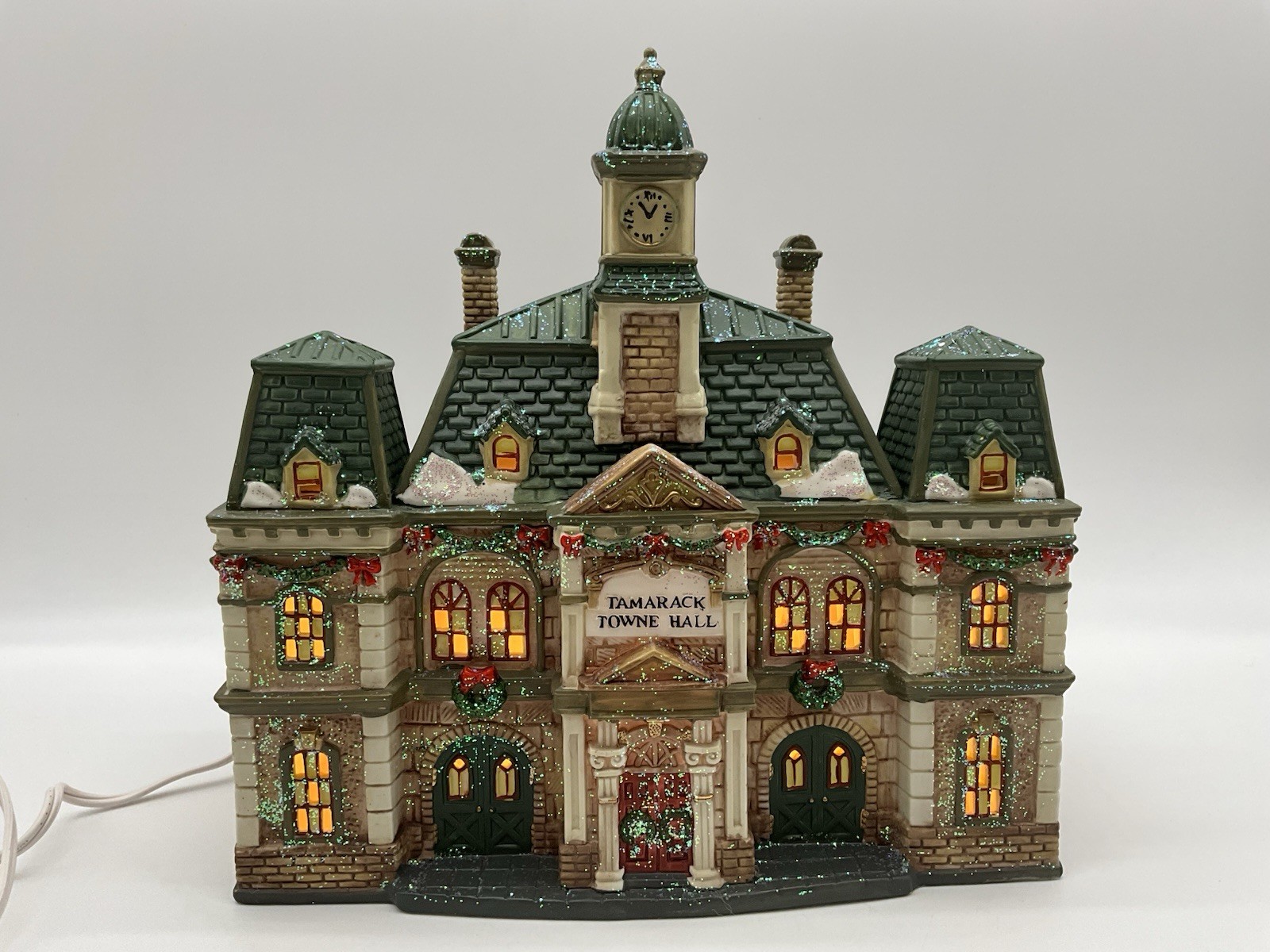 Santa’s Workbench Collection “Tamarack Towne Hall” Porcelain VTG Christmas House