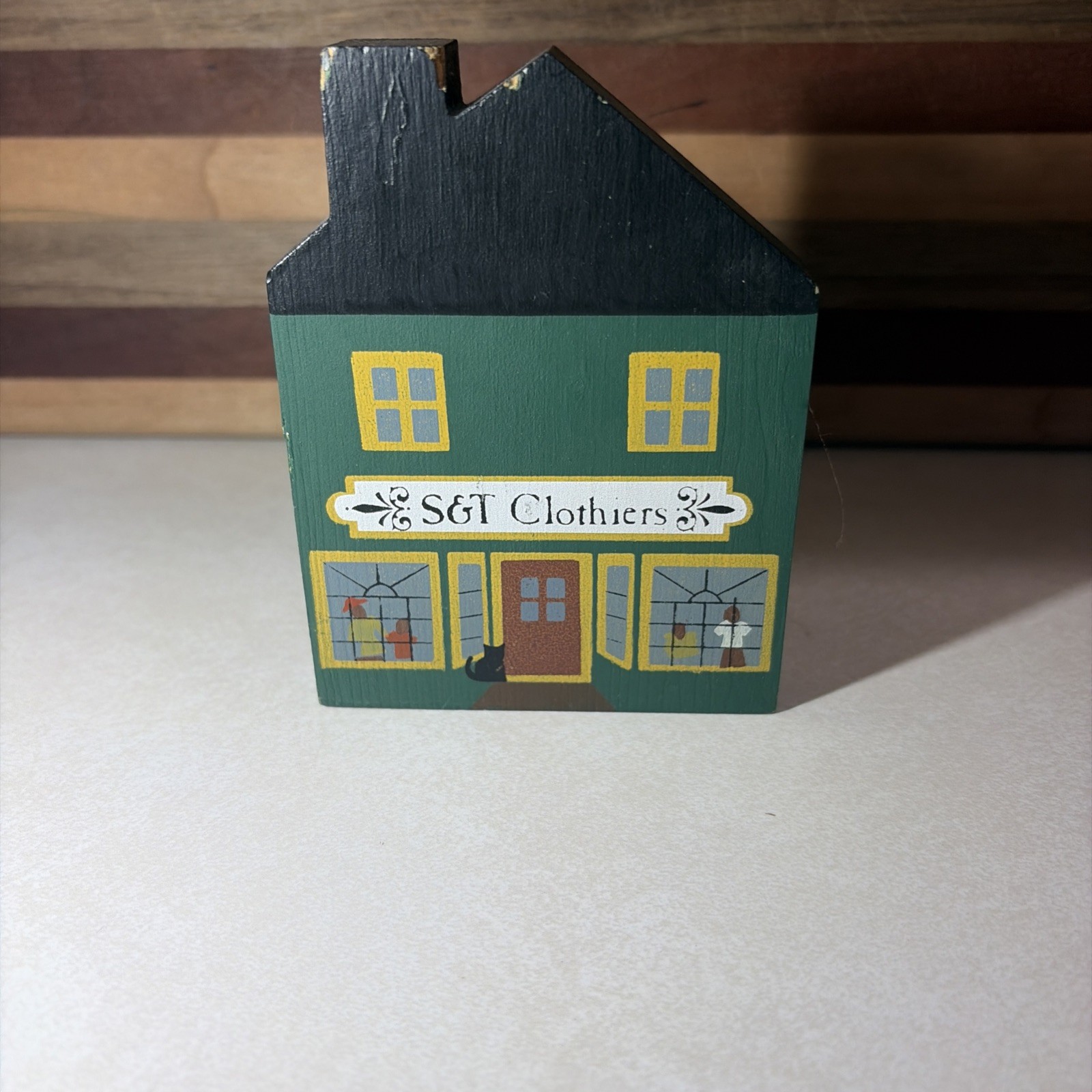 Vintage 1984 The Cats’ Meow S&T Clothiers Wooden Storefront 3 1/2″ x 4 5/8″