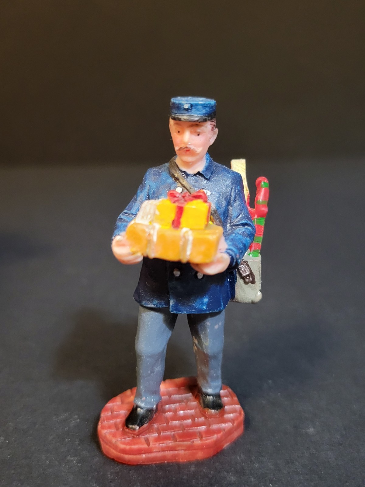 Lemax Christmas Village Town Mailman 12480 Postman Mail Post Delivering Deliver