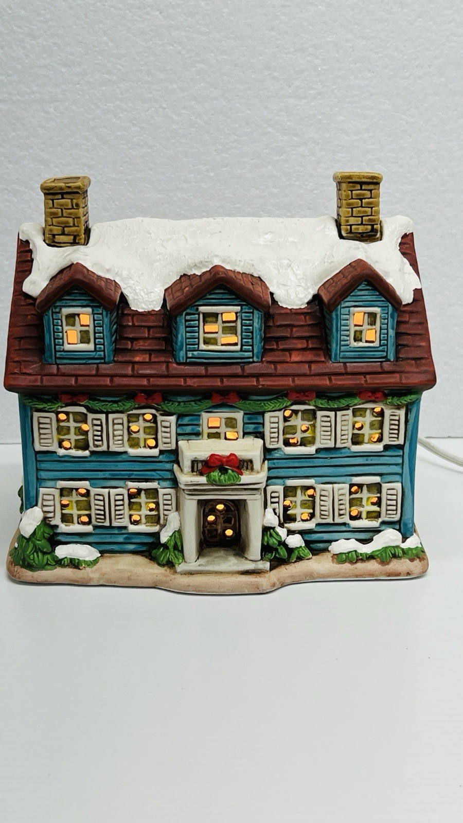 Lefton Colonial Village “ 1986 The Welcome House” Byron Wood 05824 Retired