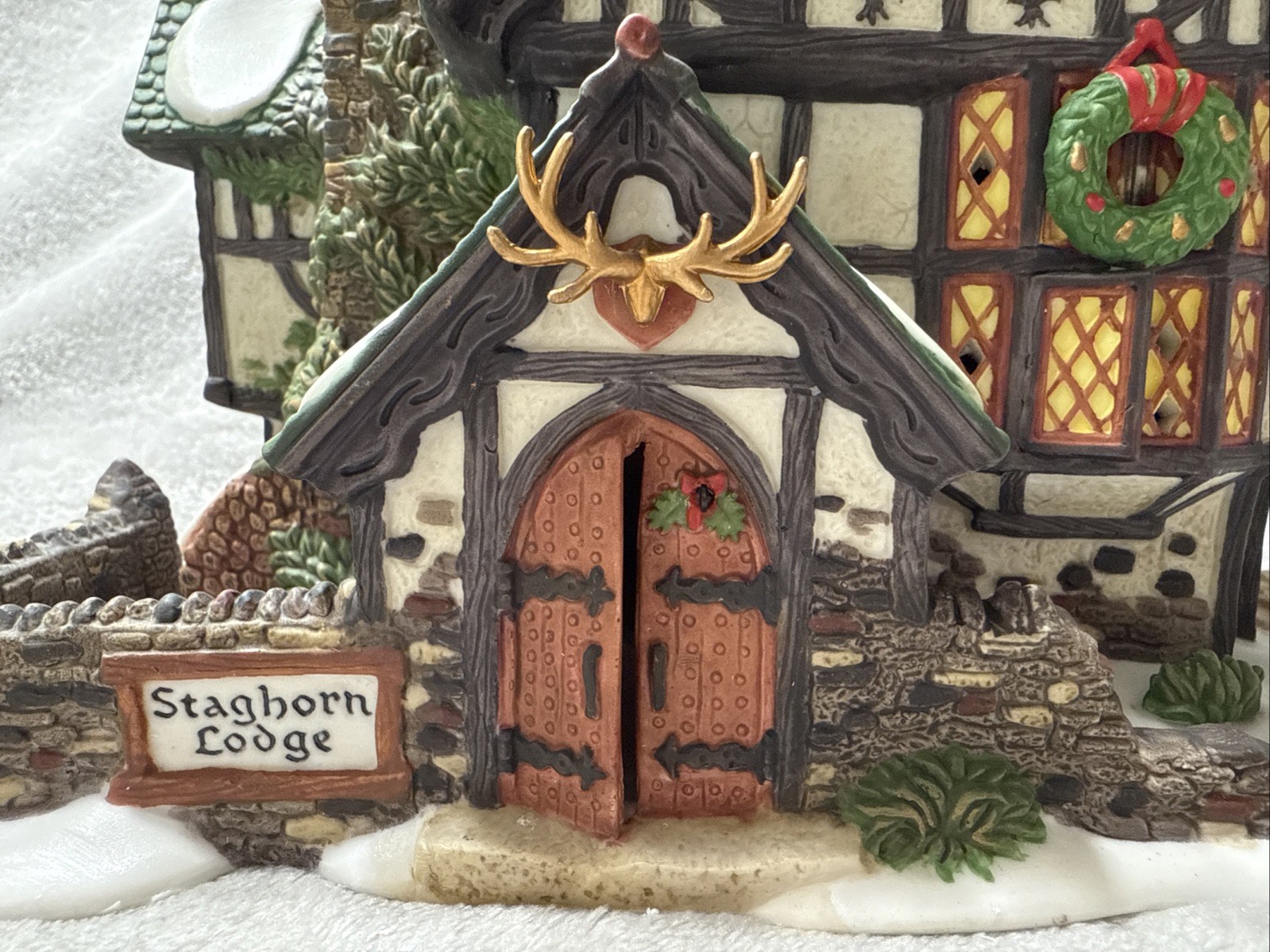 Department 56 – Staghorn Lodge – 56.58445 Dickens’ Village Series