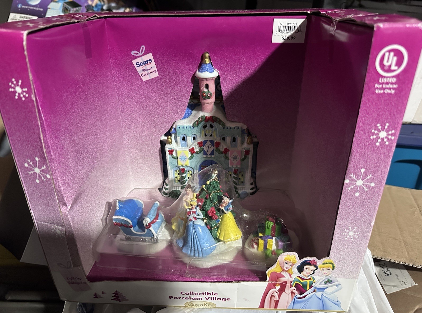 Disney Princess Porcelain Village Set Castle Sleigh Hand Painted Boxed