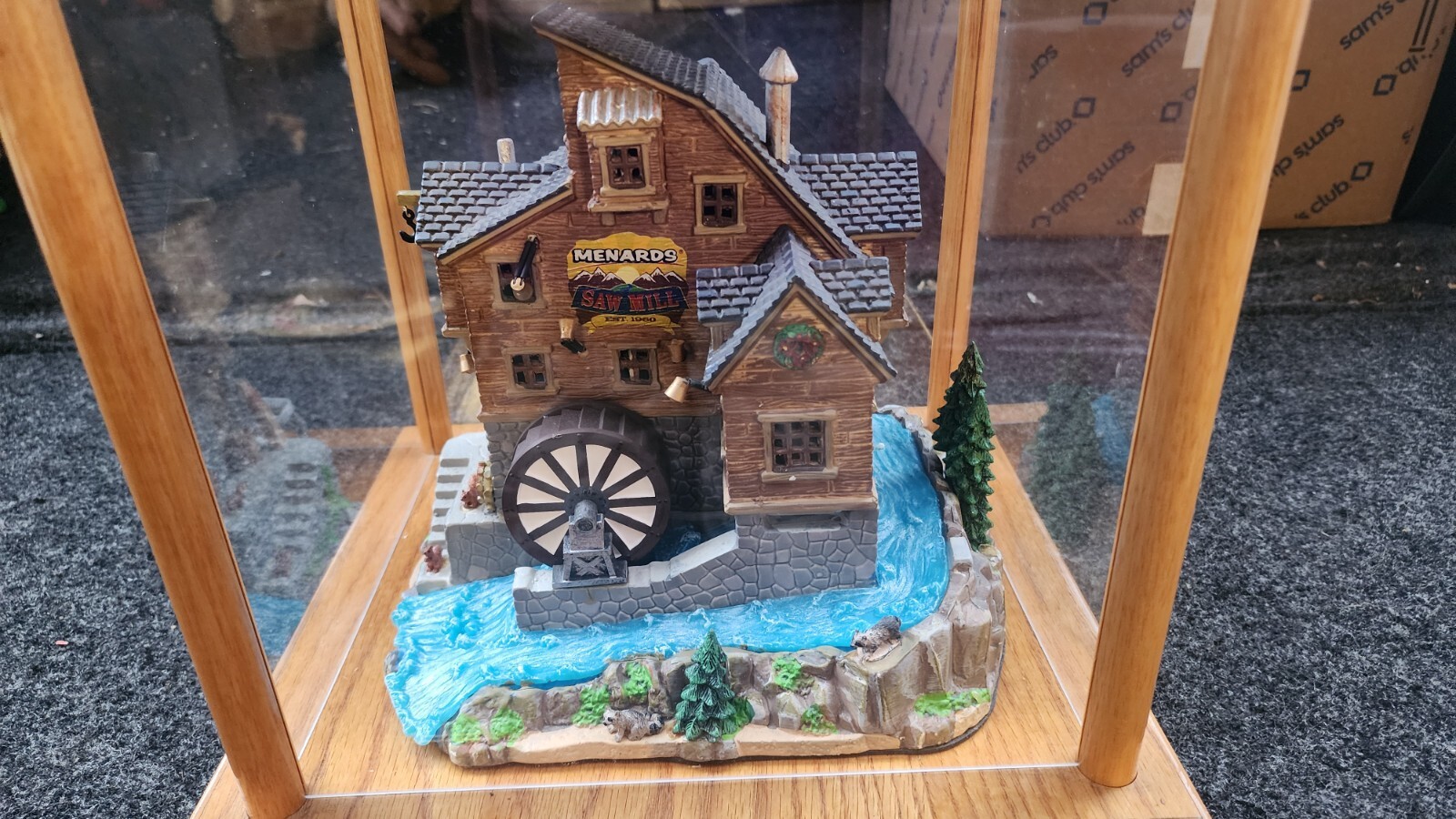 LEMAX Village Collection #15248 Menards Saw Mill – Works With Beautiful Display