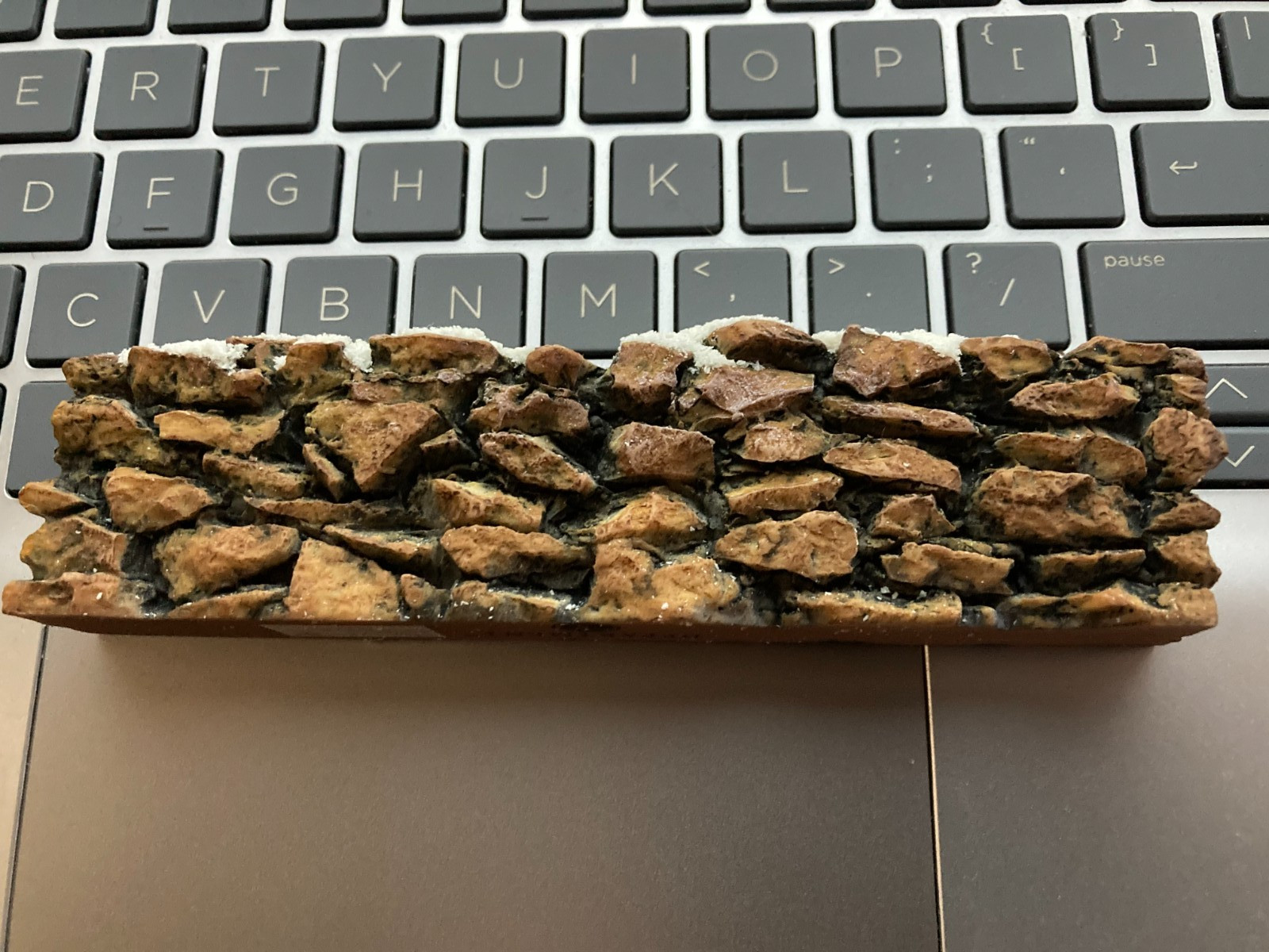 Dept 56 Village Snowy Stone Wall – 6 Pc Set- # 56.52629