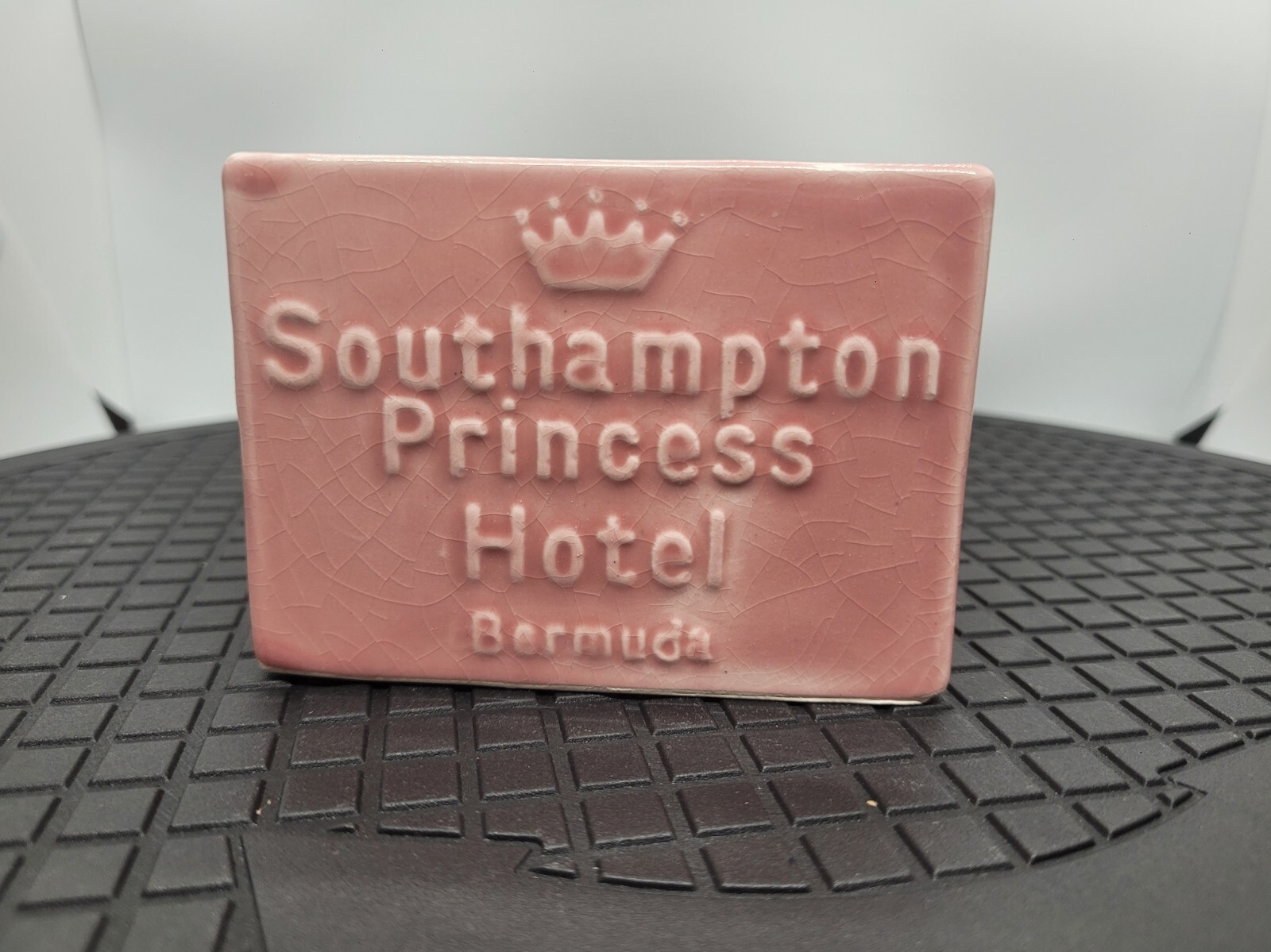 Southampton Princess Hotel Bermuda Ceramic Pink House No Roof