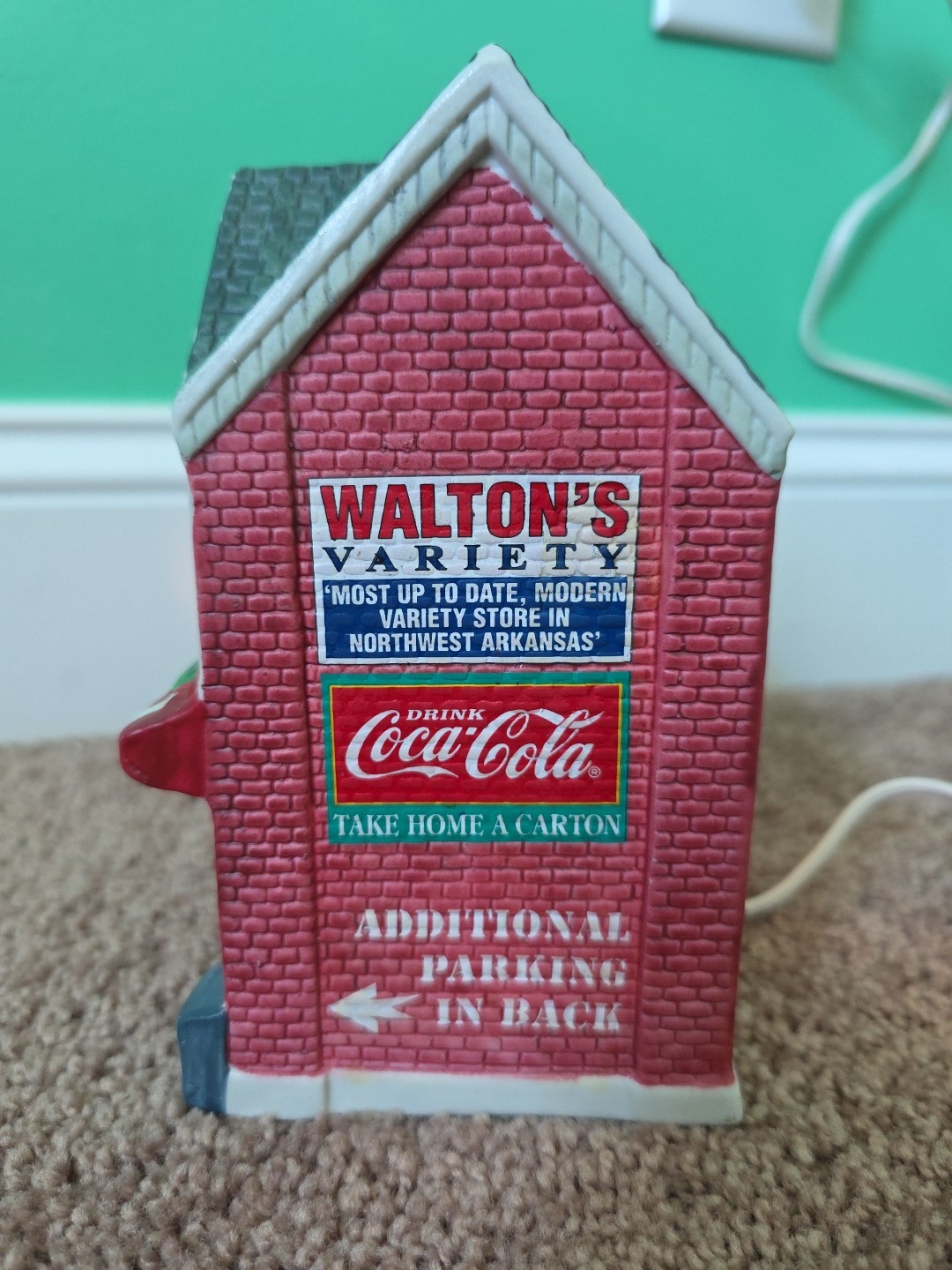 Coca-Cola Town Square Collection 1995 Vintage Waltons 5 & 10 Illuminated Retired