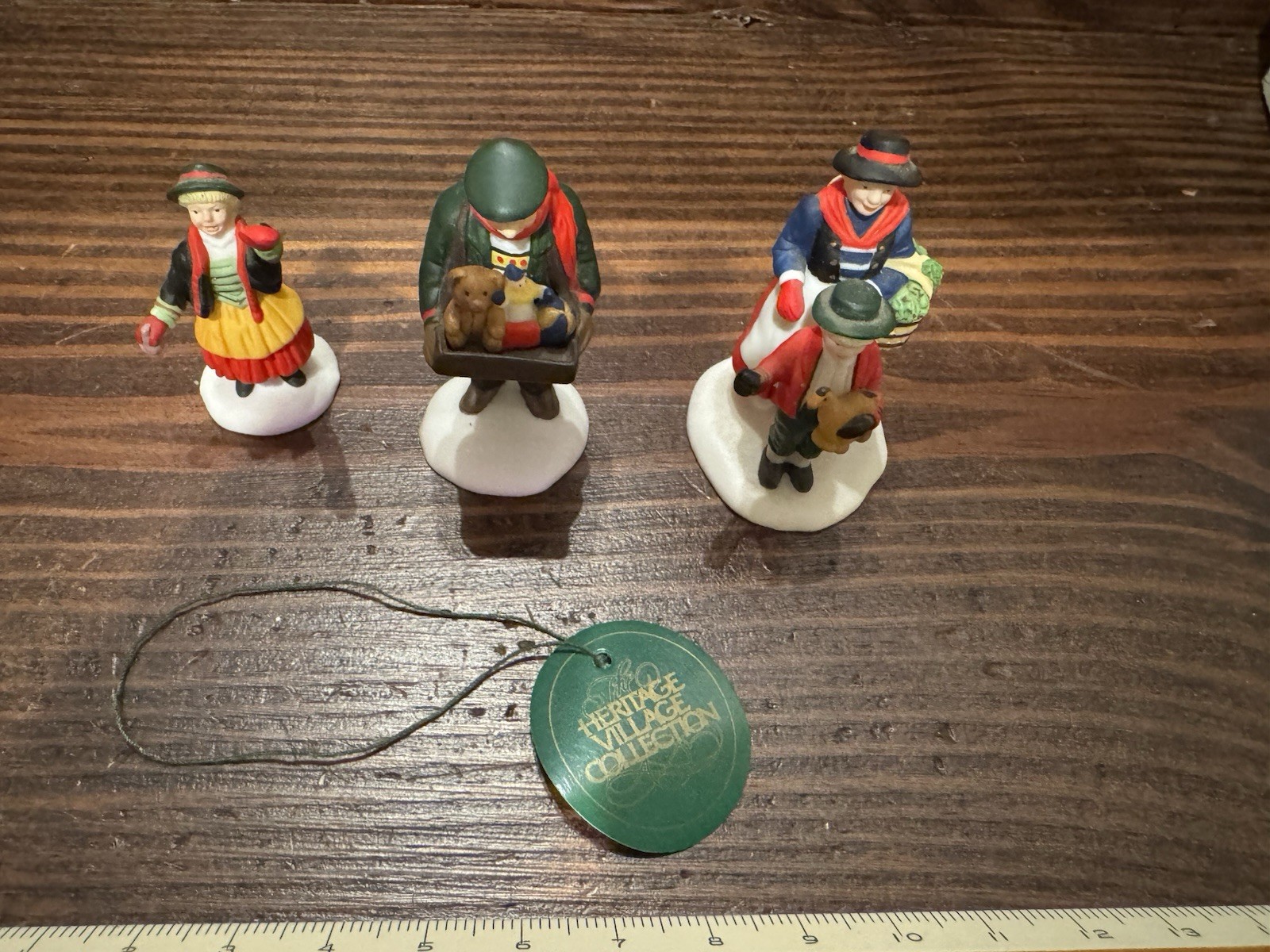 THE TOY PEDDLER # 56162 set of 3 Retired Alpine Village Accesory Dept 56