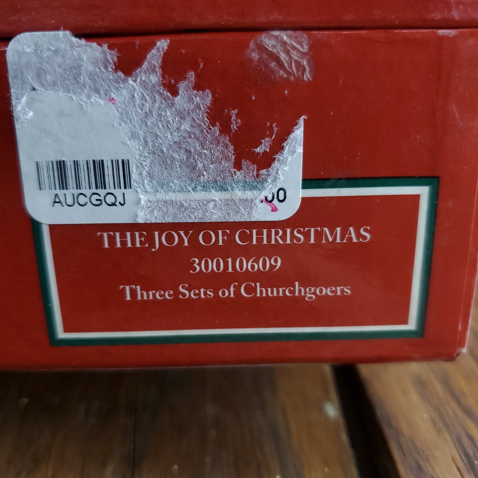 Lang and Wise Village The Joy of Christmas Three Sets of Churchgoers 30010609