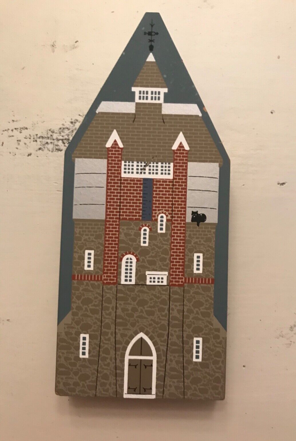 Cats Meow Village Westtown Water Tower 1st Collectors Club Gift Accessory 1996