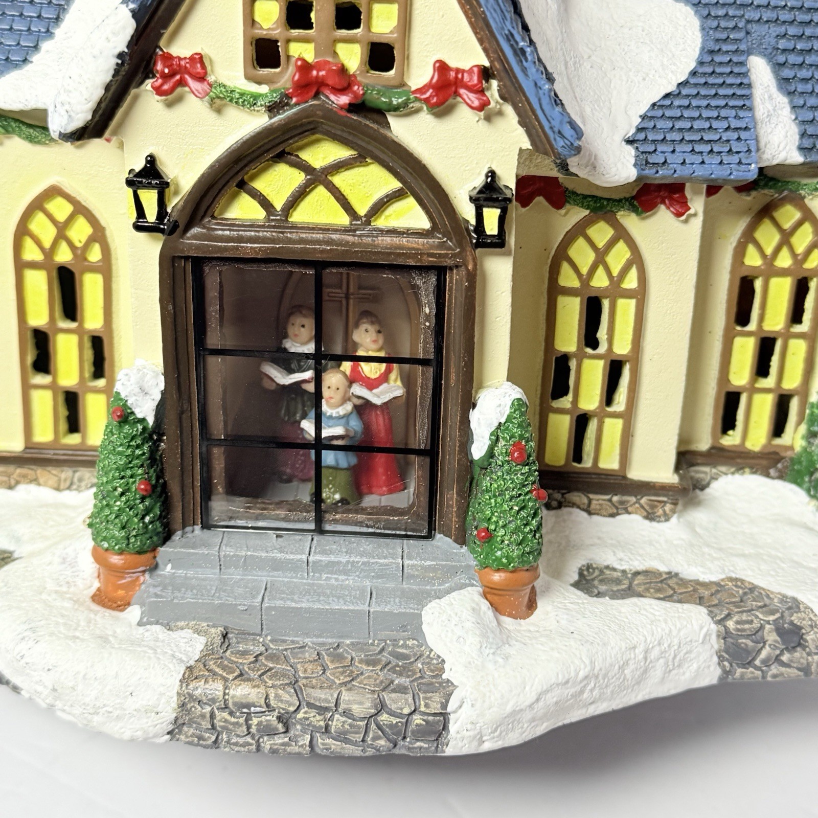 Memories in Time Lighted Christmas Church Village Resin Carolers Snowy 1990s