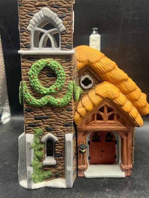 Department 56 My Glen Church Ceramic Christmas Village Building 7.5″ Tall