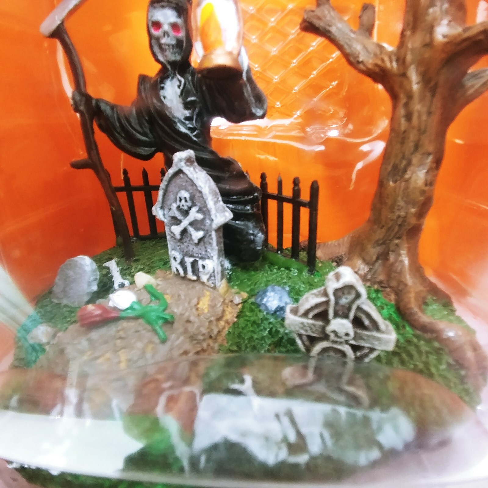 Lemax Spooky Town REST IN PEACE Halloween Decoration Skeleton 63555 Retired