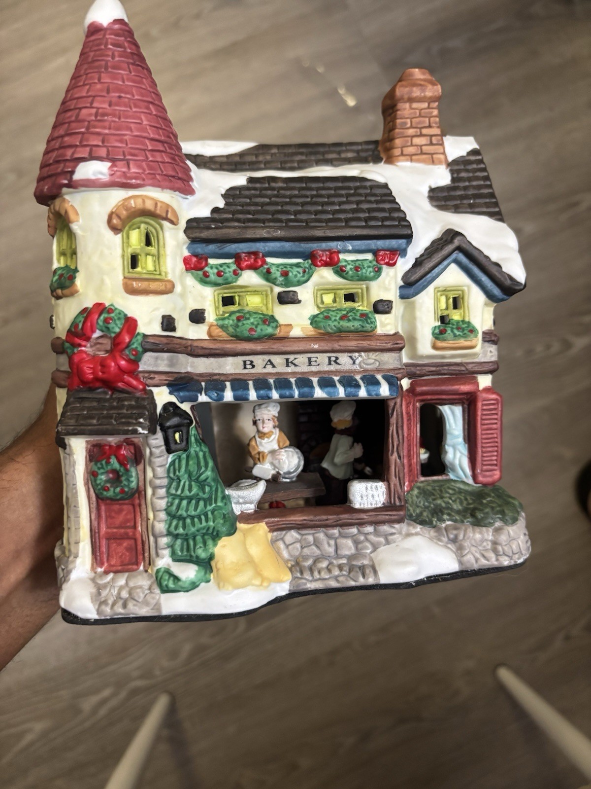 4 Ceramic Lighted Christmas Village Houses w/ 4 Light Cords Holiday Decor