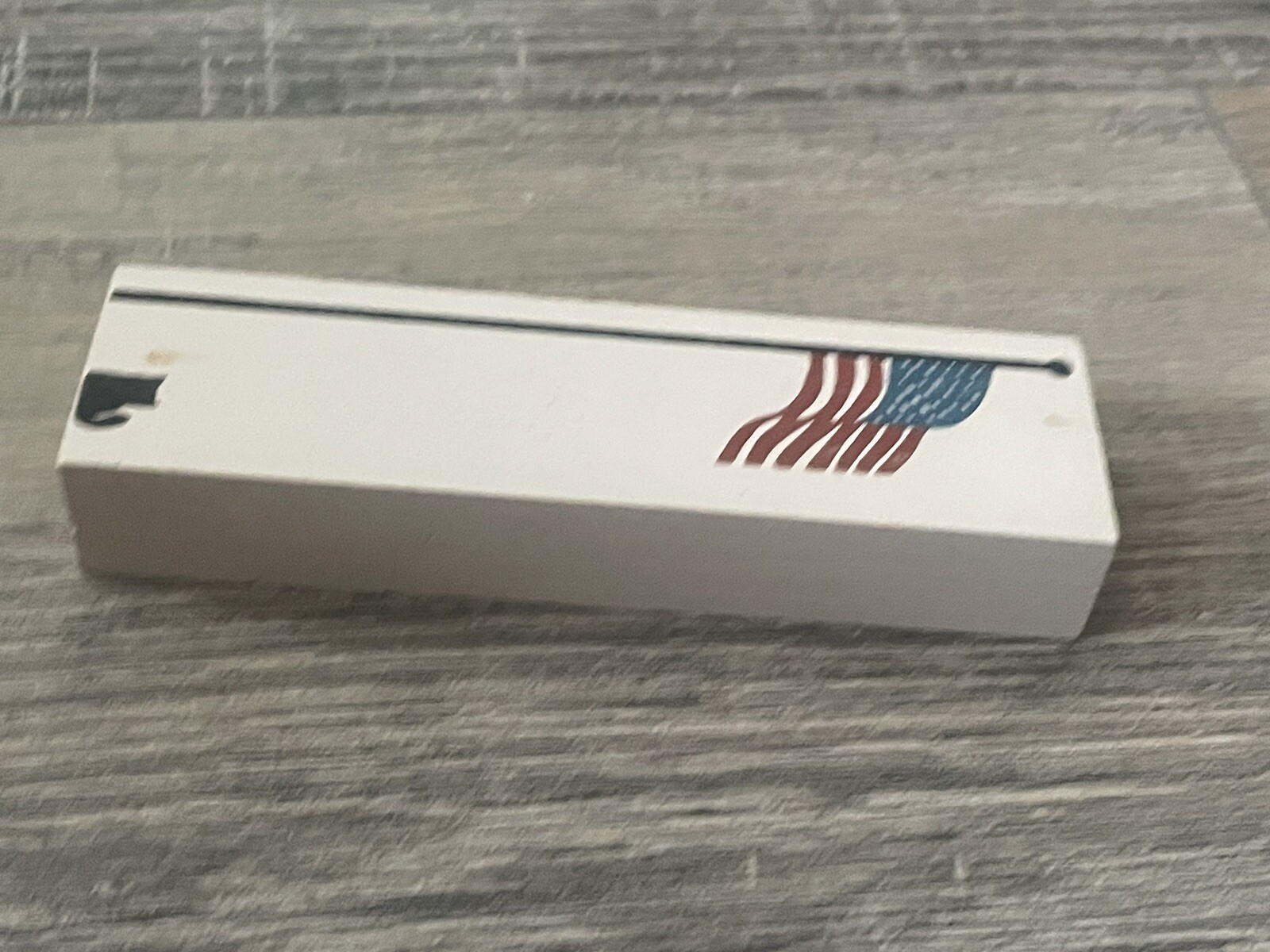 The Cat’s Meow Village ‘AMERICAN FLAG’ Pole Reversible Shelf Sitter 4-1/2″ High