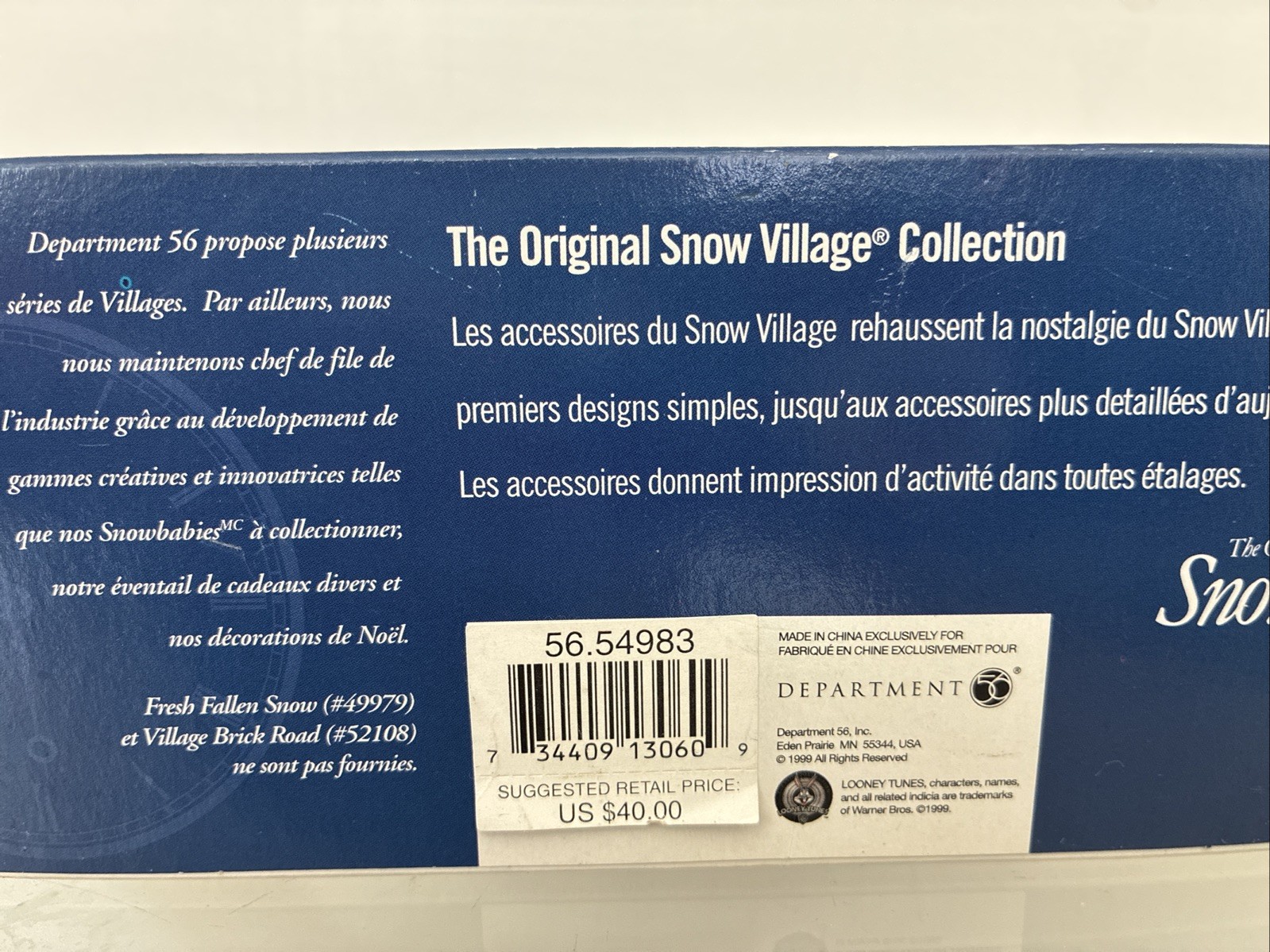 Dept 56 The Looney Tunes Animation Film Festival Snow Village 1999