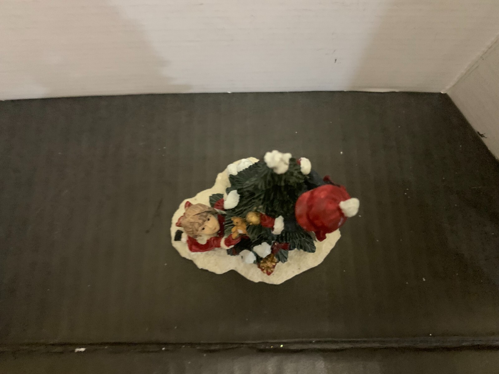 Vintage Village Christmas Decorating The Tree Figurine