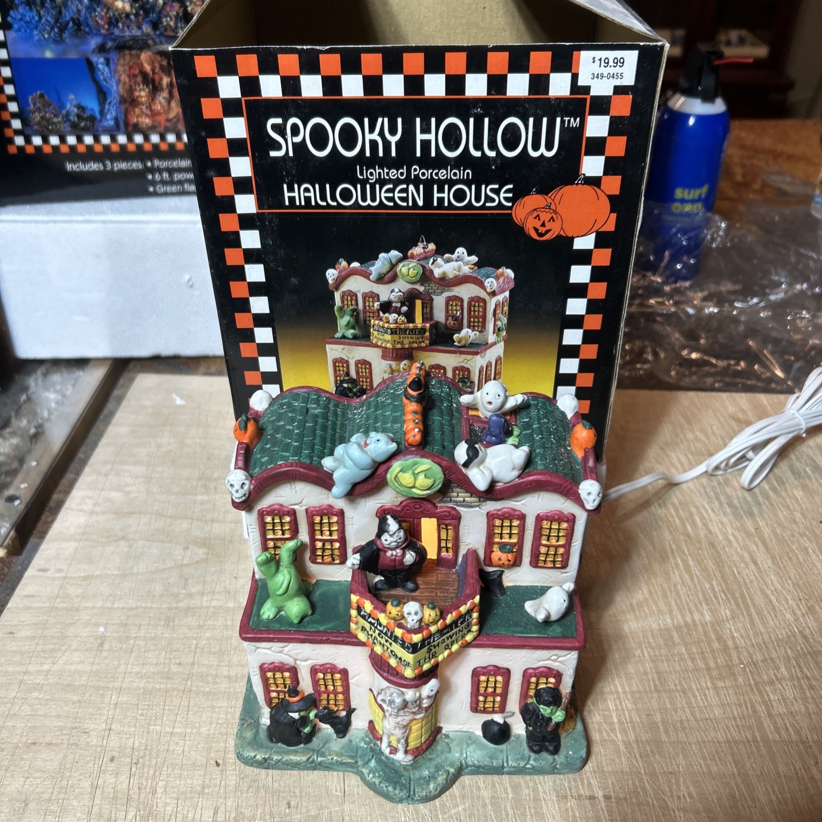 spooky hollow halloween house, 1998