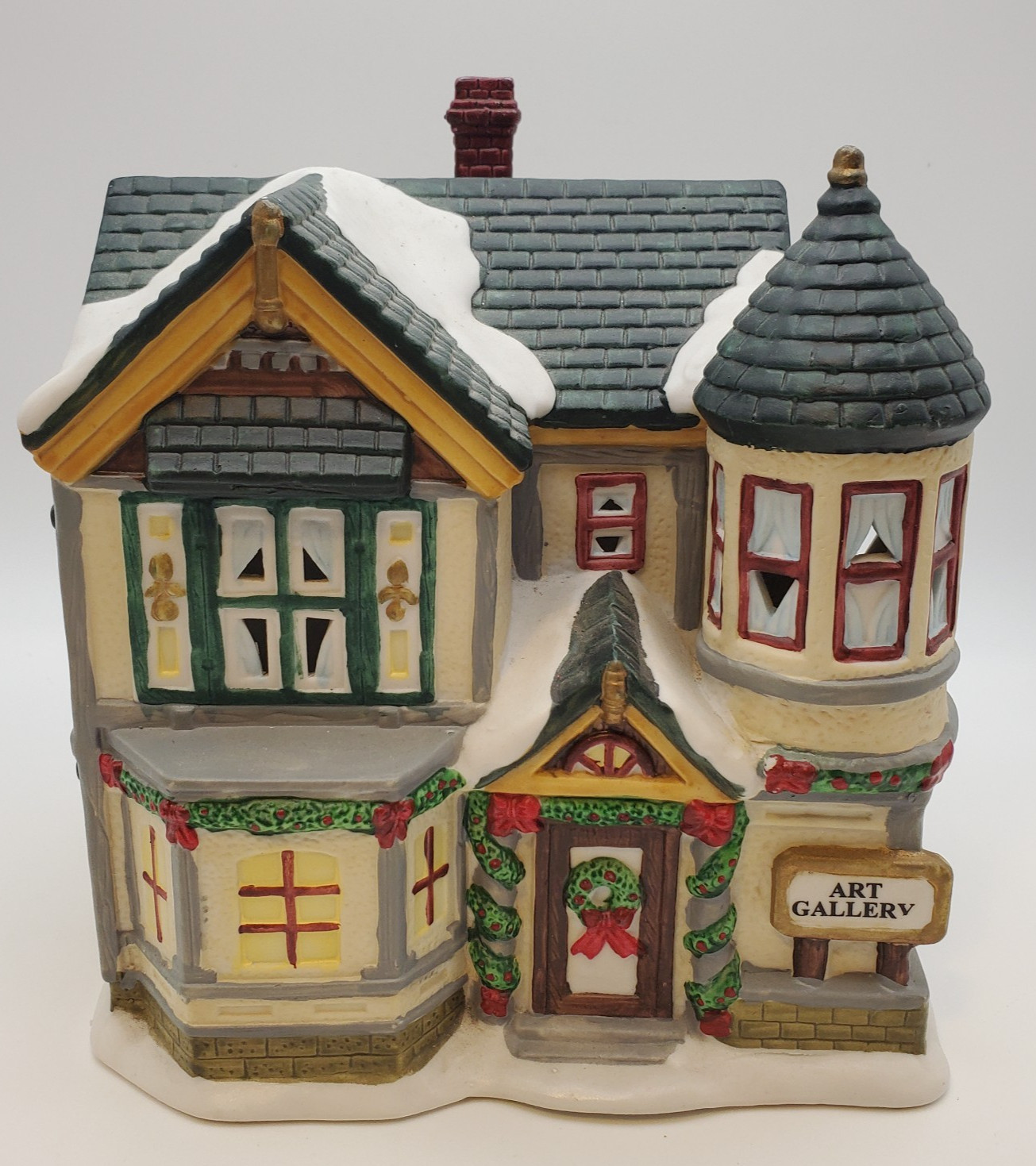 Vintage Christmas Village Art Gallery Lighted House, no light or packaging