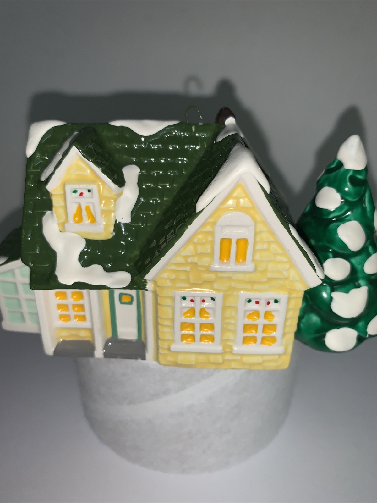 Dept 56 Snow village Nautucket ornament.Great For Tree Or Table Top. See Pic