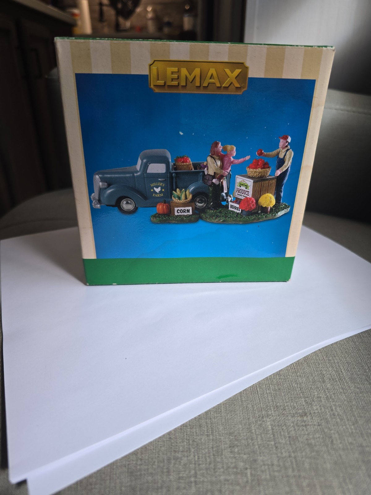 Lemax 2019 Buy Local Harvest Crossing #93428 Miller’s Farm Corn Berries Peppers