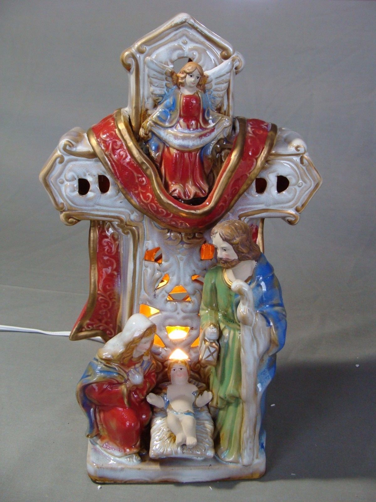 Handpainted & Glazed Ceramic Kirkland’s Potter’s Garden 12″ Nativity Night Light