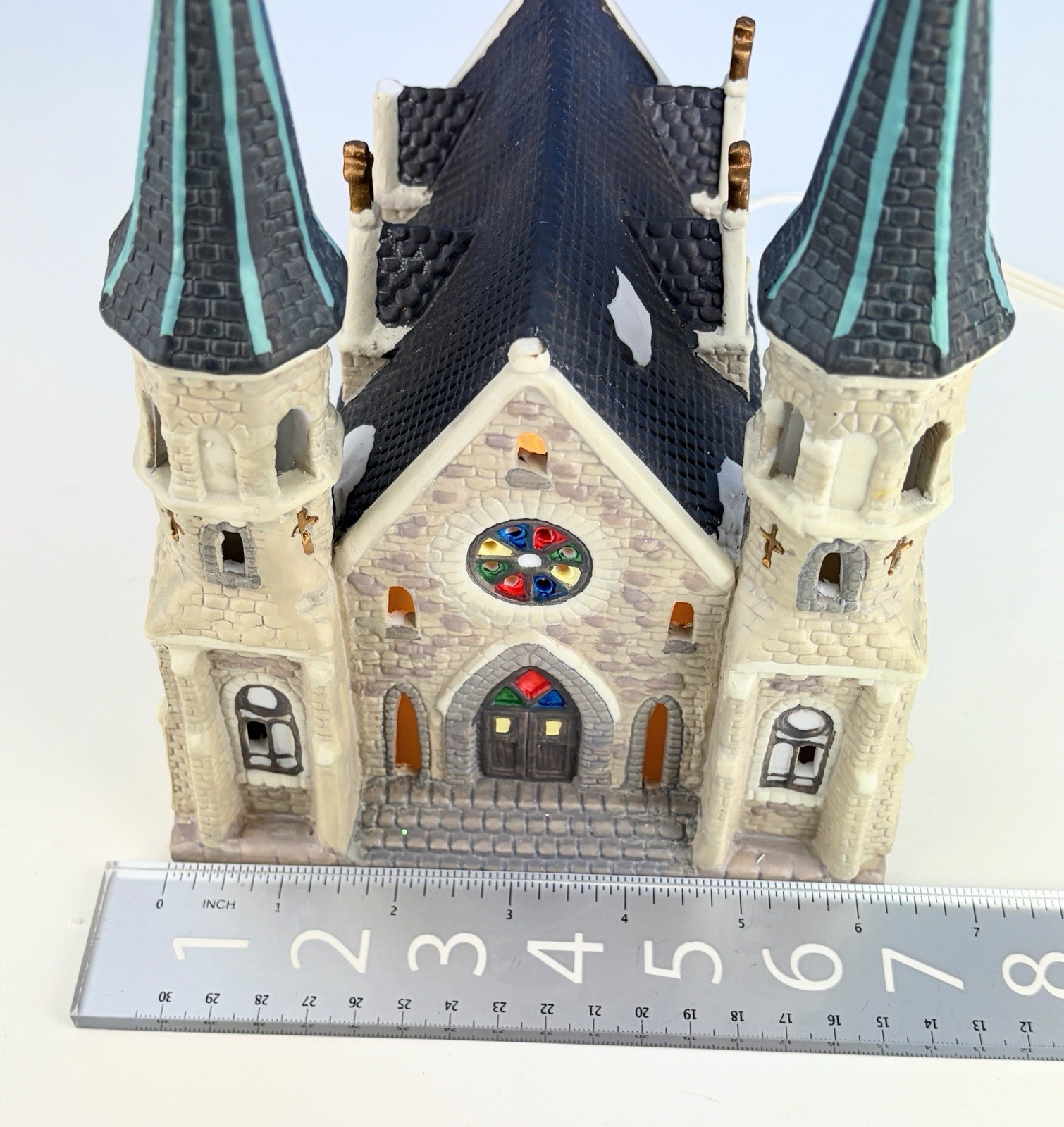 Dickens Keepsake Porcelain Lighted House Cathedral Church Snow Village Lighted
