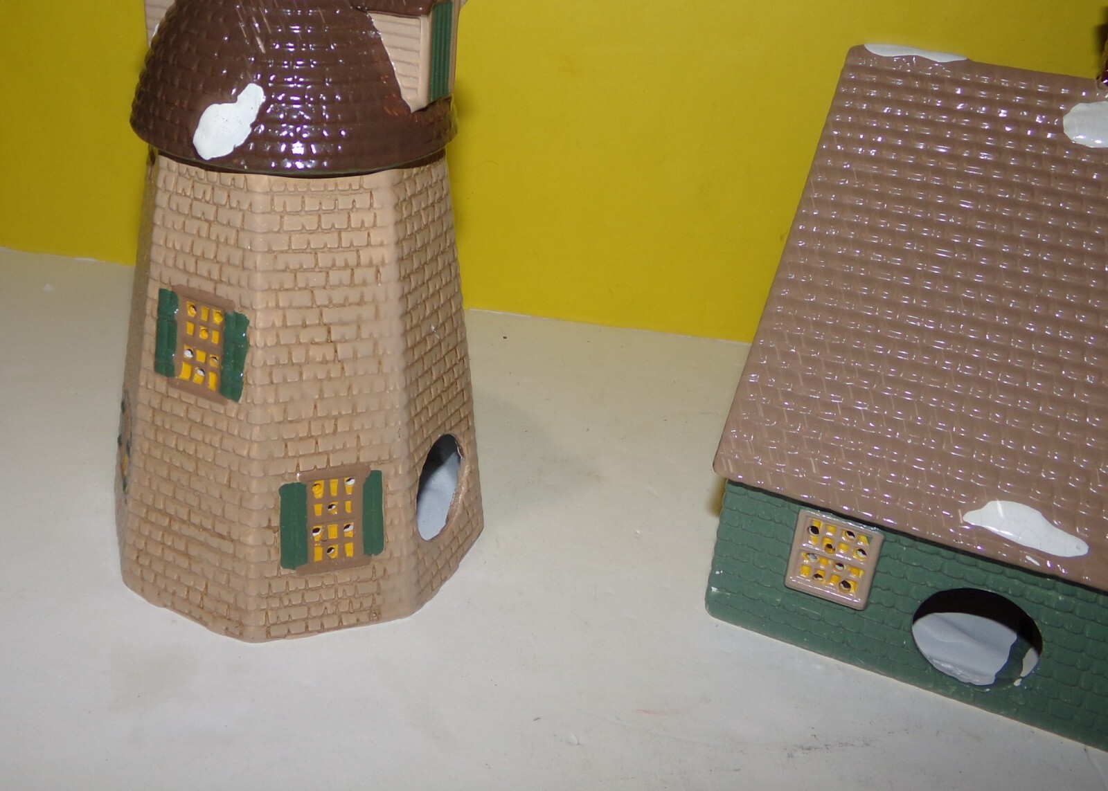Original Snow Village Department 56 Home Sweet Home  House and Windmill 5126-8