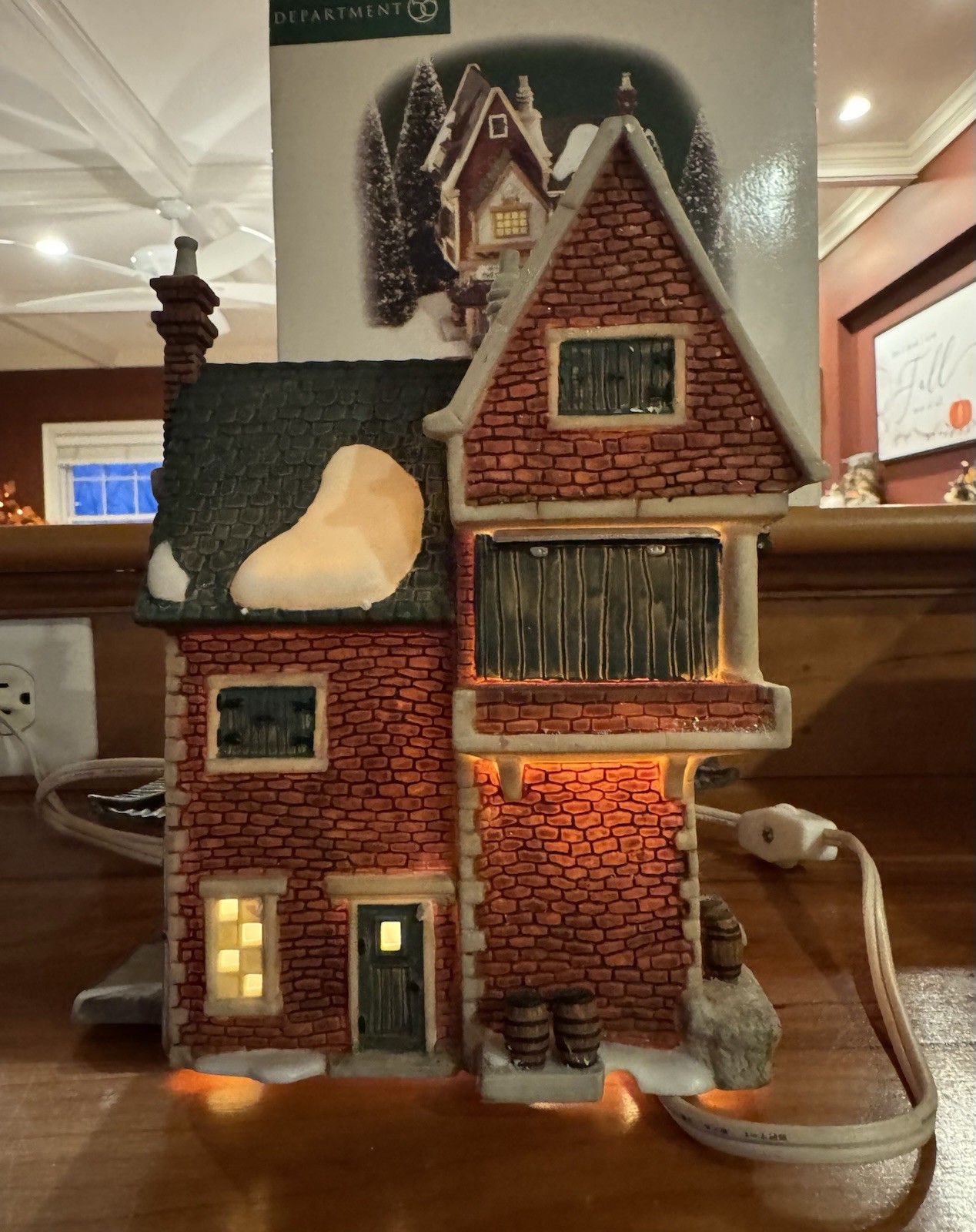 Dept 56 Dickens Village The China Trader 58447 Heritage Porcelain Building