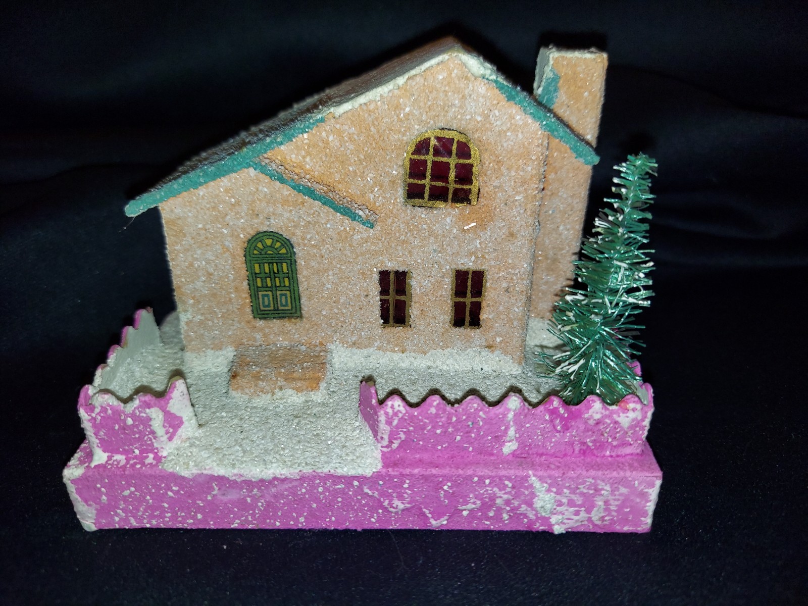Vintage Large Japan Peach Putz House