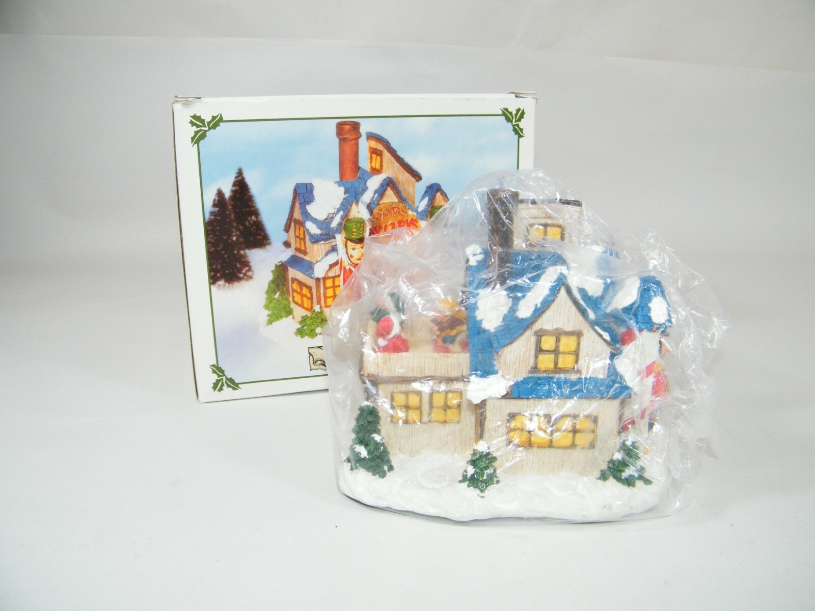 1995 SANTA’S TOWN AT NORTH POLE TOY WORKS 5″ CHRISTMAS HOUSE