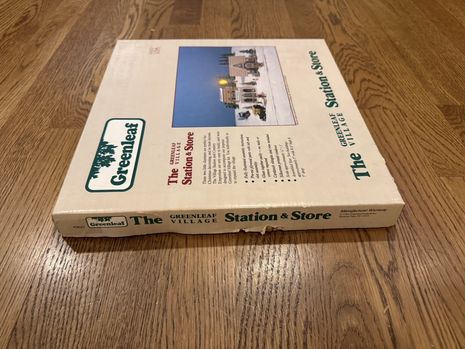 The Greenleaf Village Station & Store #8025 Vintage 1987 Christmas Train Layouts