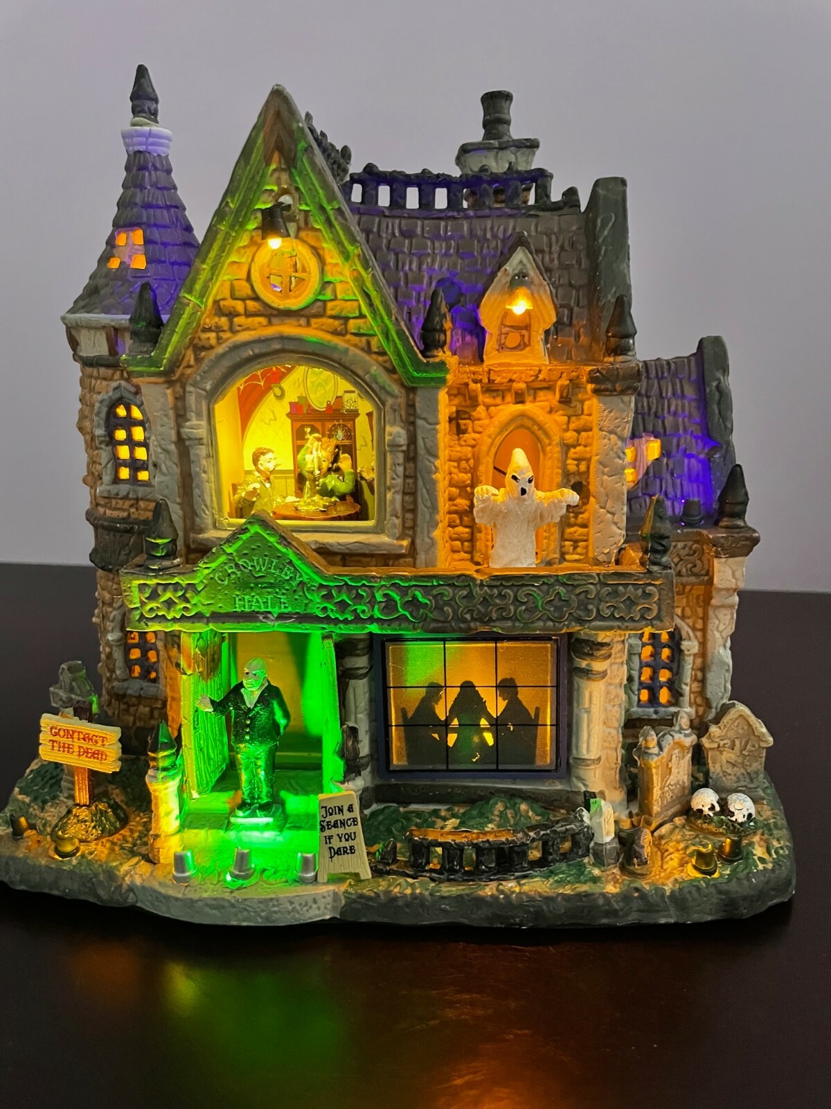Lemax Spooky Town “Crowley Hall” Brand New, Lights, Sound, Ceramic, Rare
