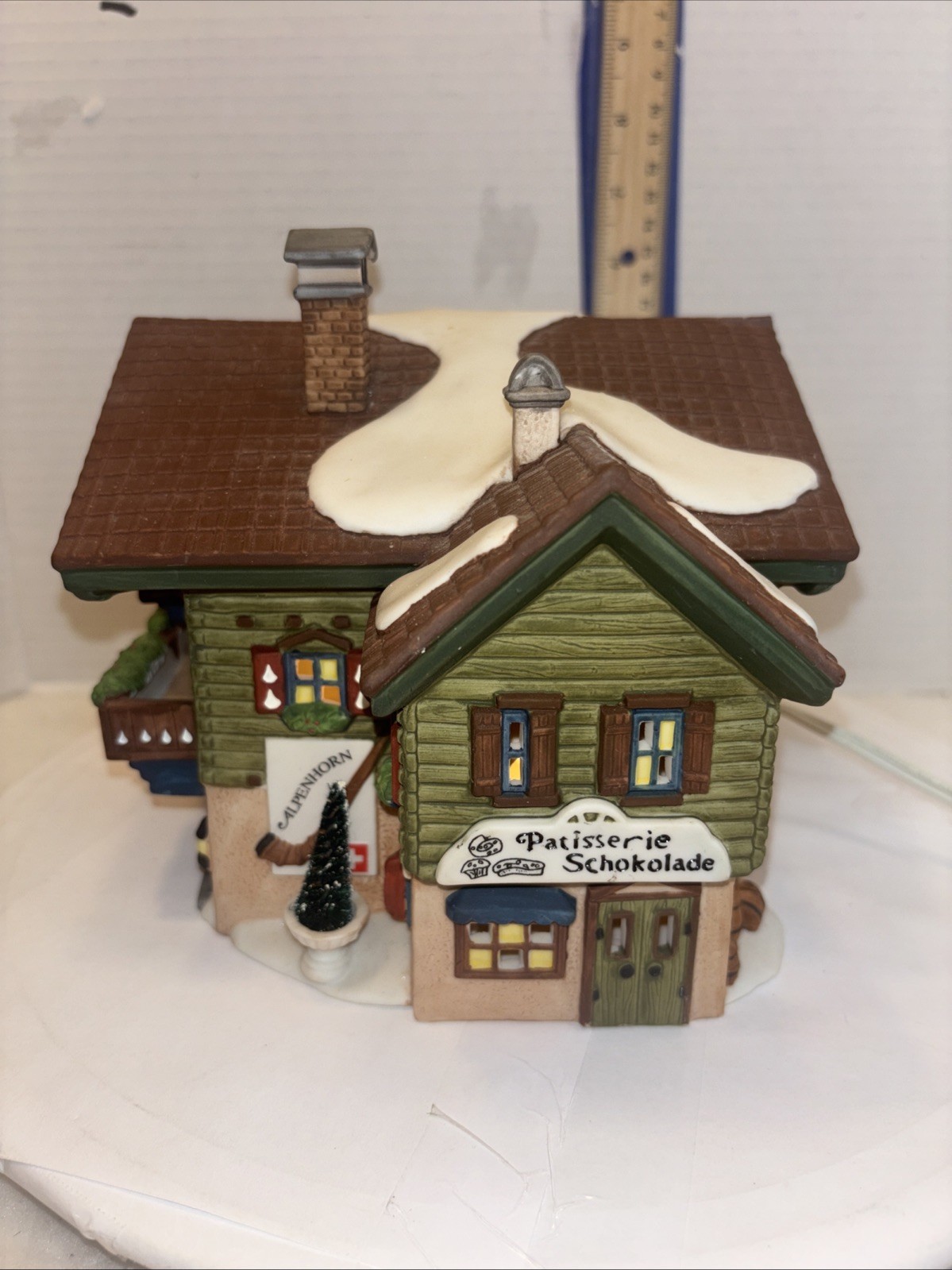 Dept 56 Alpine Village Christmas Sport Laden Heritage Series Department 56120