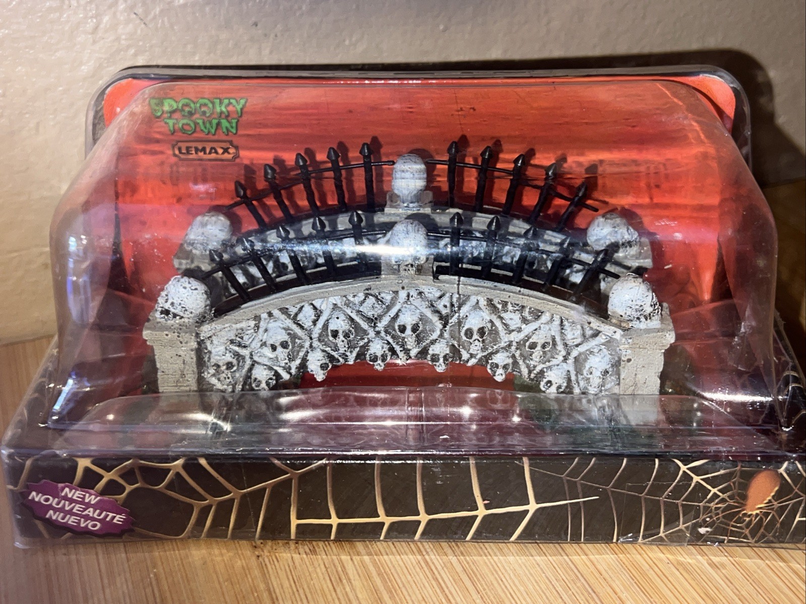 Lemax Spooky Town Skull Bridge Halloween Cemetery 23941